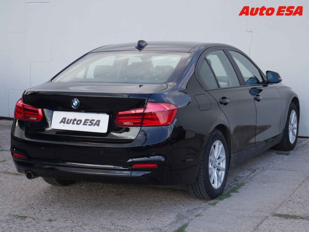 BMW Řada 3, 1.5 i,2.maj,ČR - fotka 6
