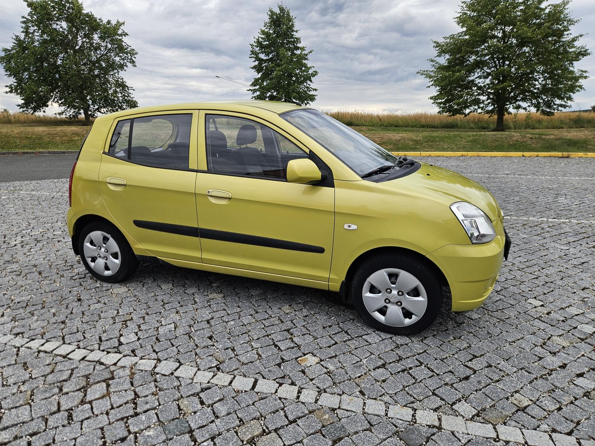 Kia Picanto, 1.0  NOVÁ STK, SPLÁTKY - fotka 5