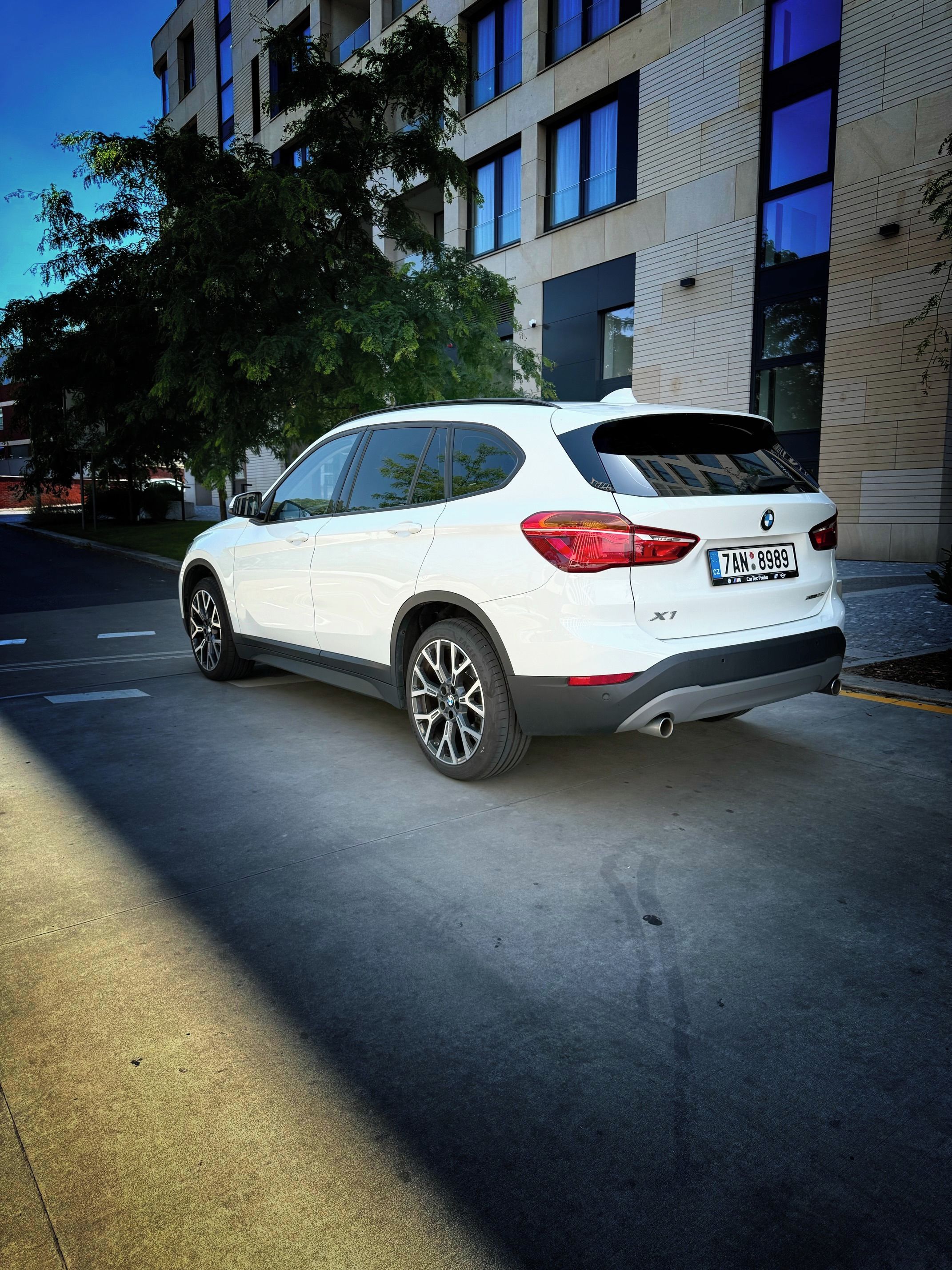 BMW X1, xDrive25i, 231PS, Pano, LED - fotka 3