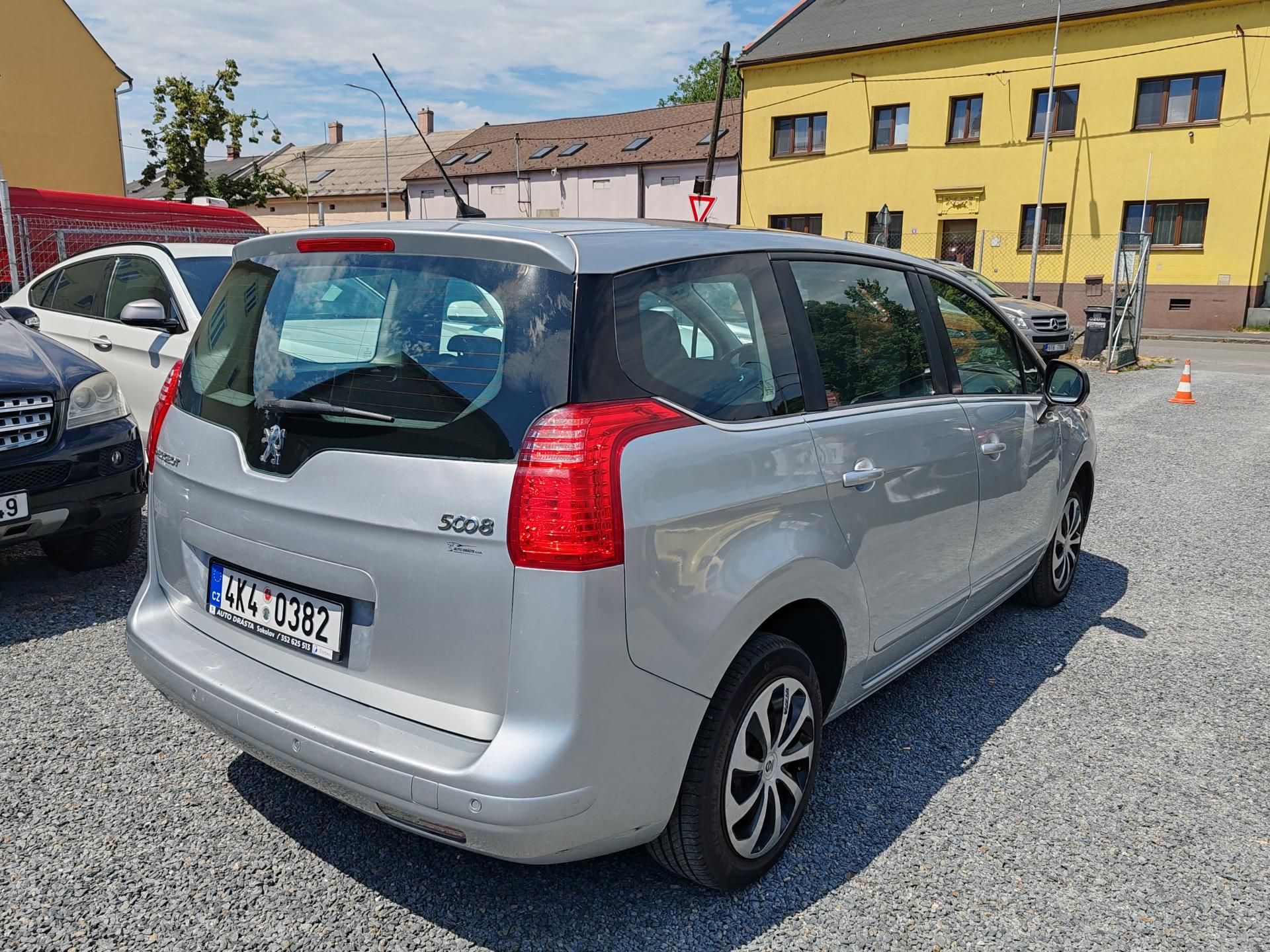 Peugeot 5008, 1.6 HDI - fotka 5