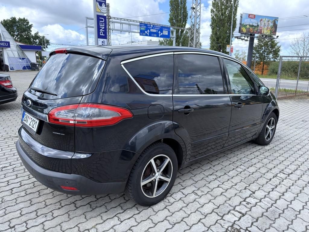 Ford S-MAX, 2.0 TDCi 120 kW Titanium - fotka 5