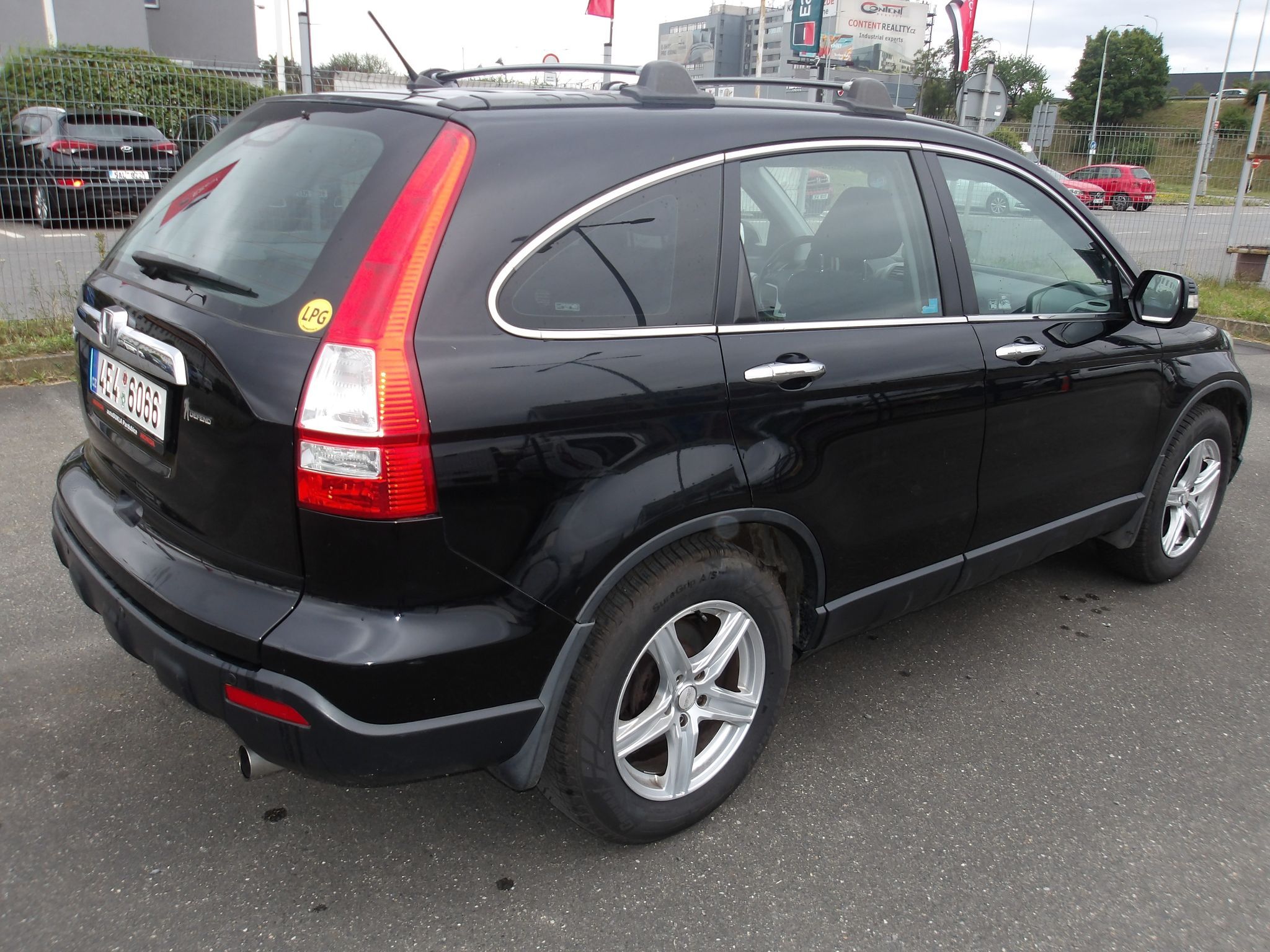 Honda CR-V, 2,0i LPG+BENZIN AUTOMAT ! - fotka 5