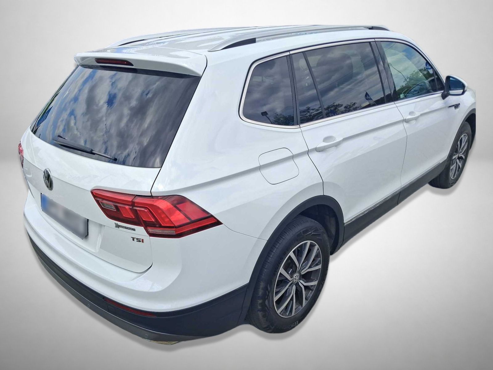 Volkswagen Tiguan Allspace, 1.4 TSI, Automatická klima - fotka 2