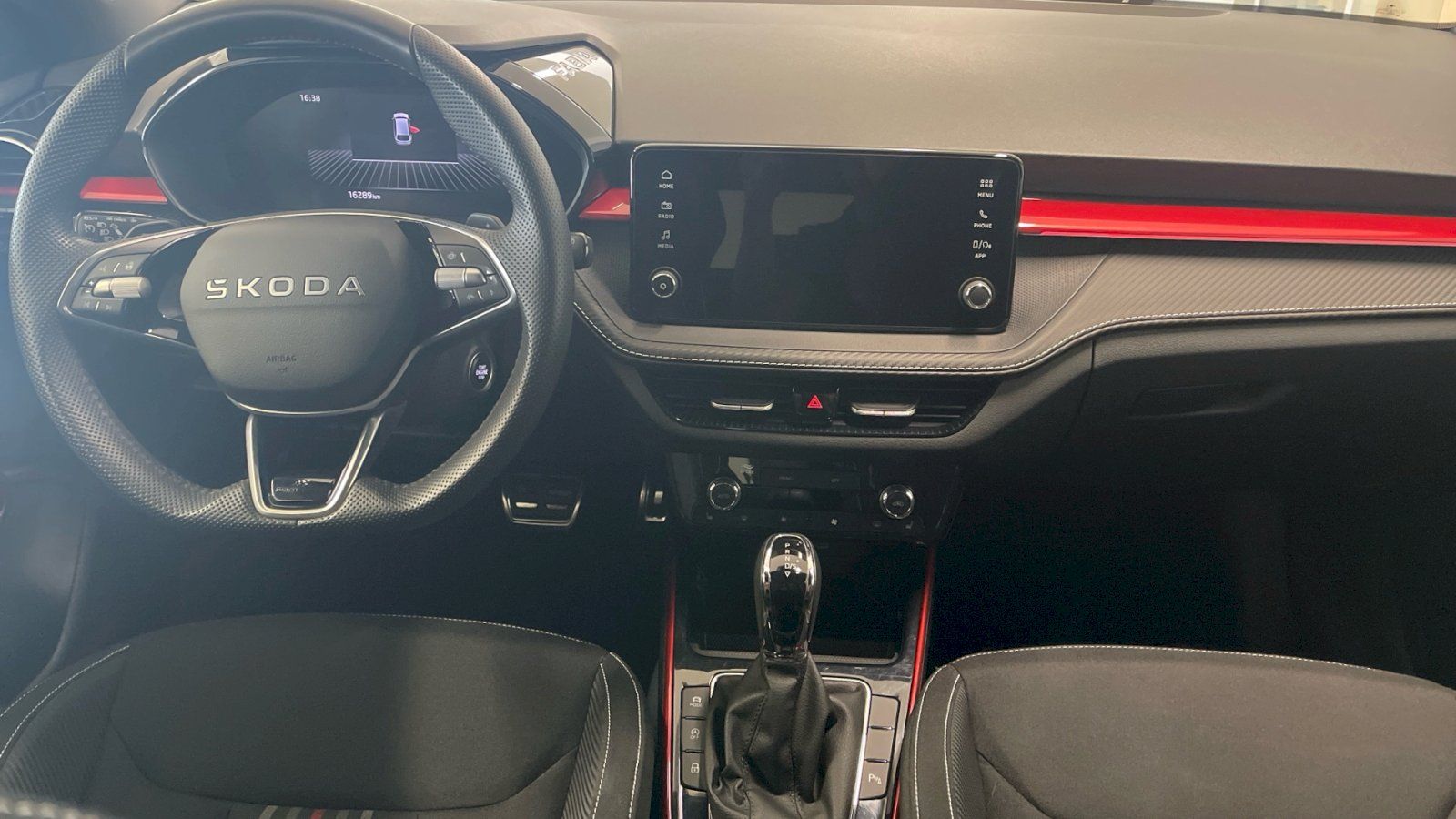 Škoda Fabia, Monte Carlo  1.0TSI 85kW DSG - fotka 5