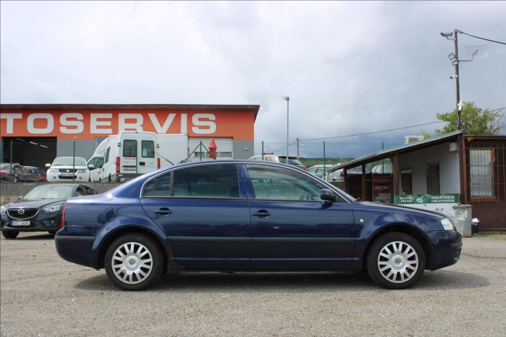 Škoda Superb, 1,8 T  DIG.KLIMA, TAŽNÉ - fotka 4
