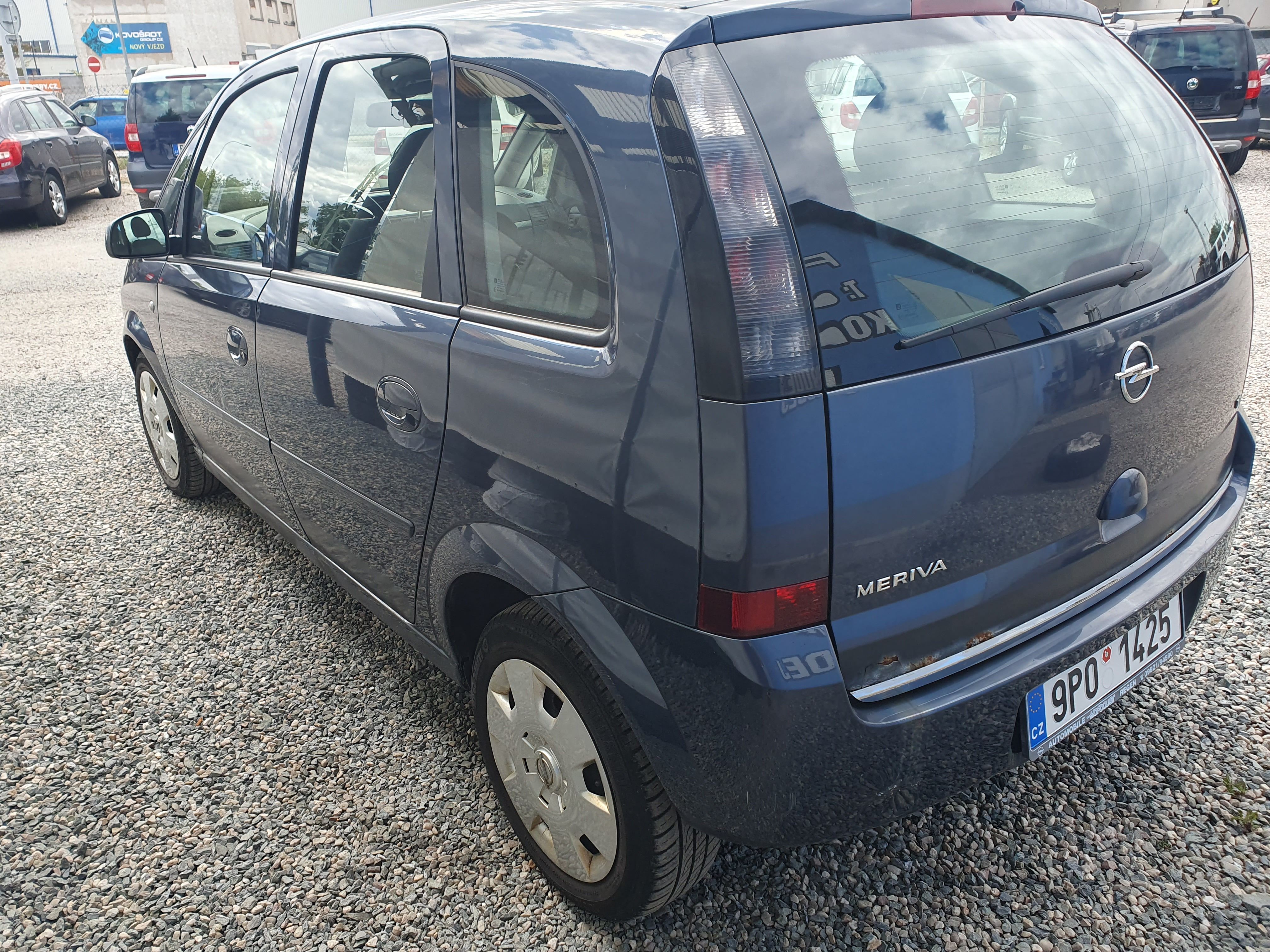 Opel Meriva, 1.6 í 77 KW - fotka 5
