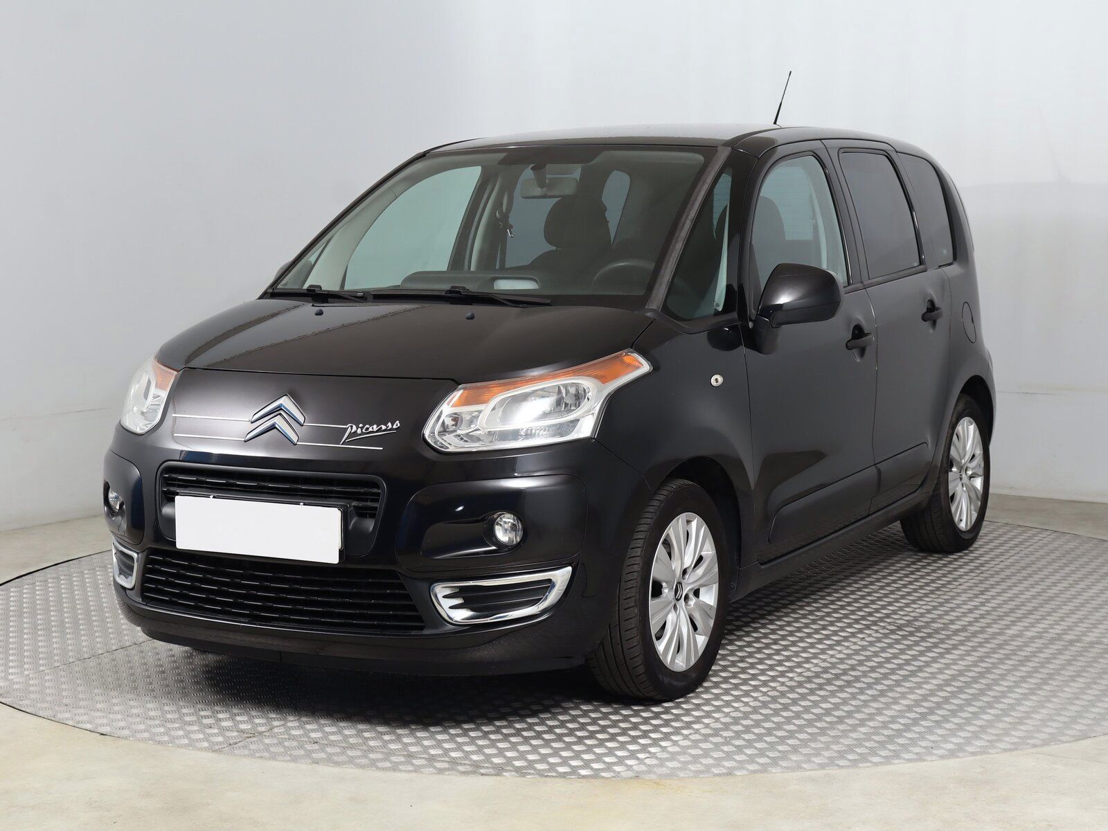 Citroën C3 Picasso, 1.4 i, Tempomat - fotka 2
