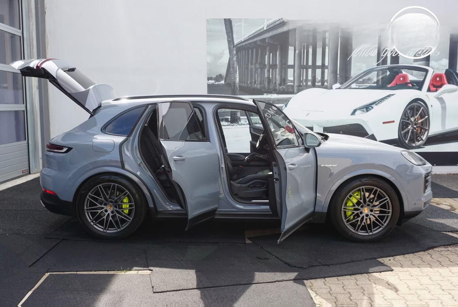 Porsche Cayenne, E-Hybrid* - fotka 6