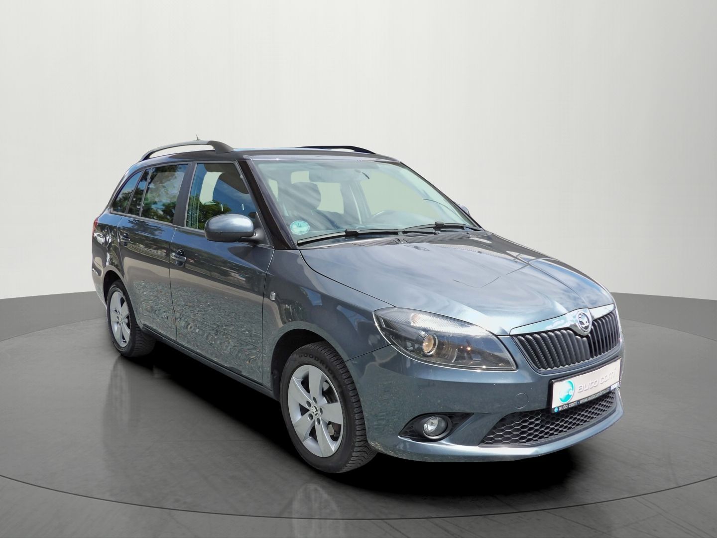 Škoda Fabia, 1.2TSI 63kW Tempomat Alu PDC - fotka 6
