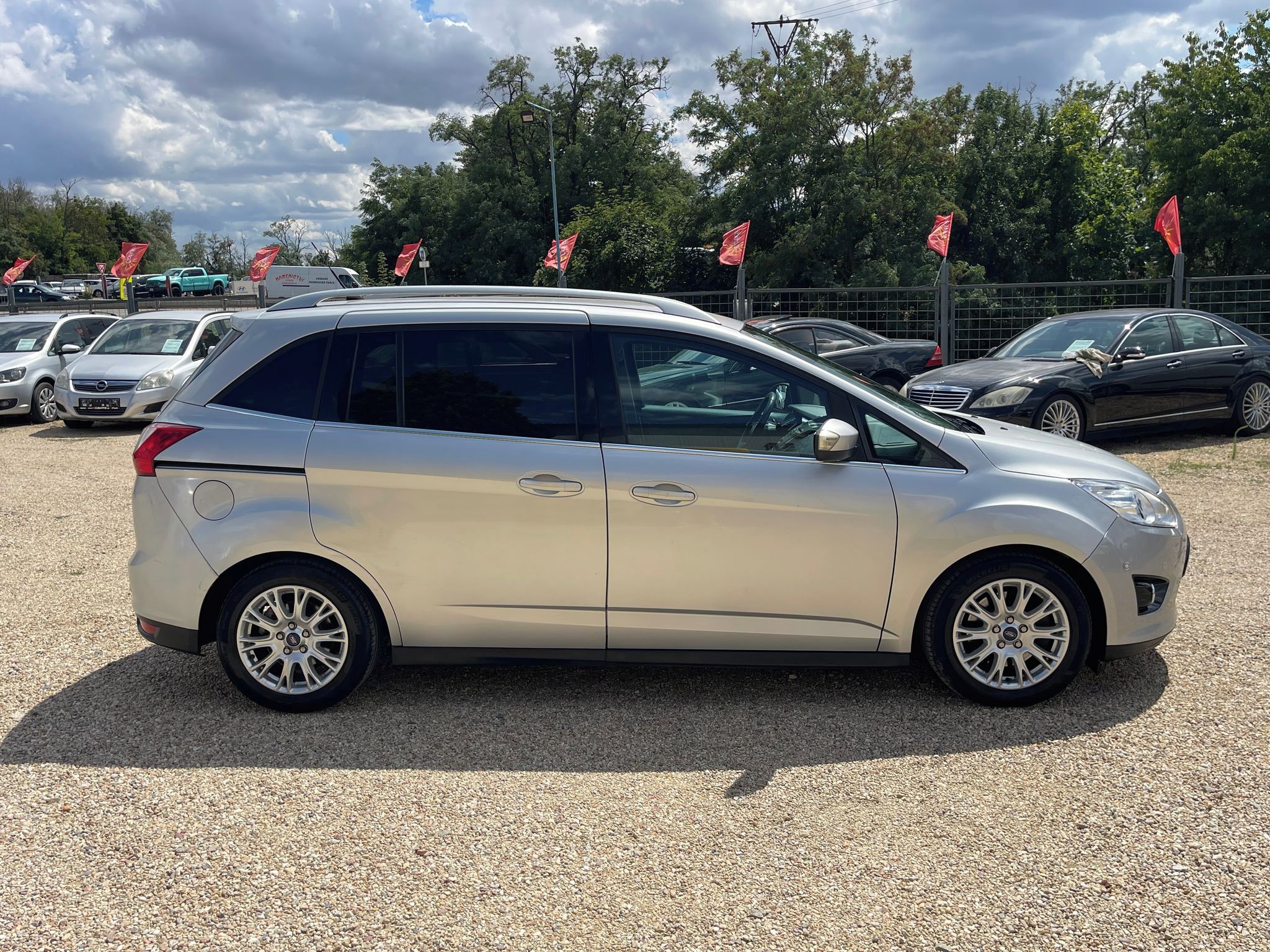 Ford Grand C-MAX, 1.6CDTi 85kW*CZ*AUT.PARKING*7. - fotka 6
