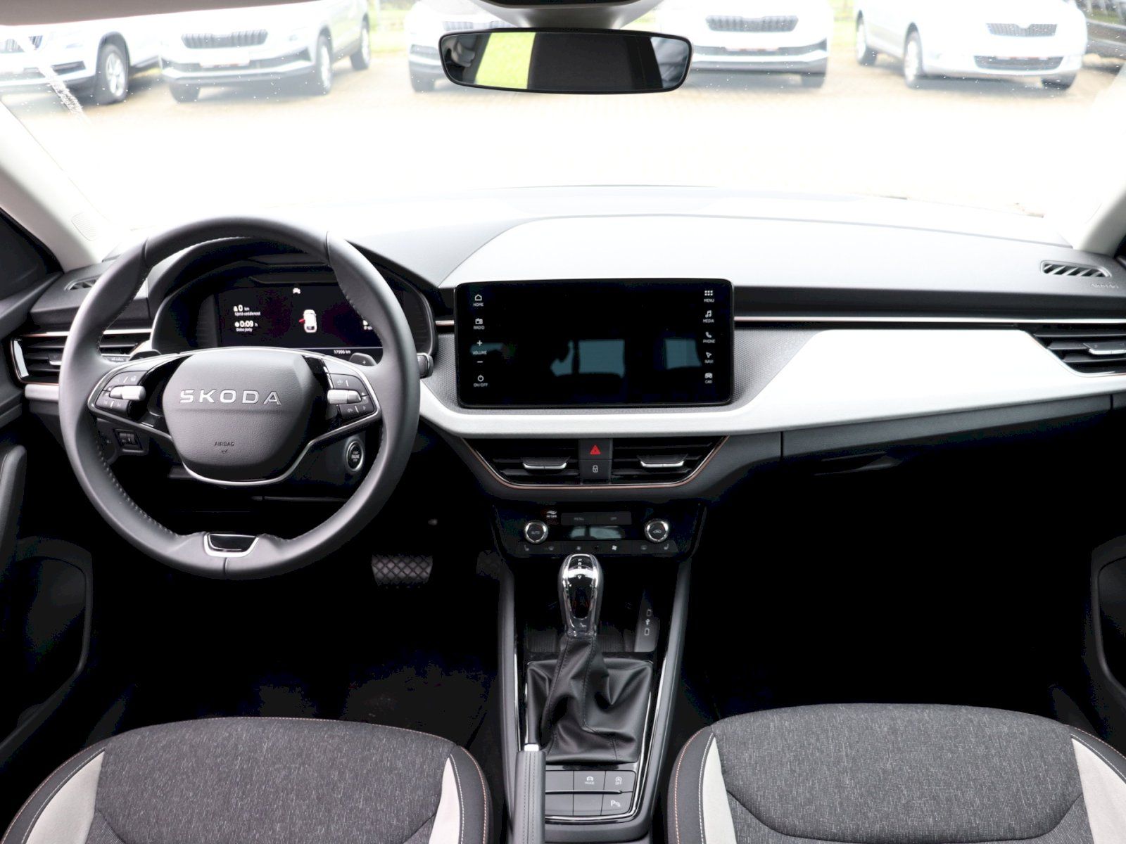 Škoda Scala, Scala Top Selection 1.5 TSI / - fotka 5