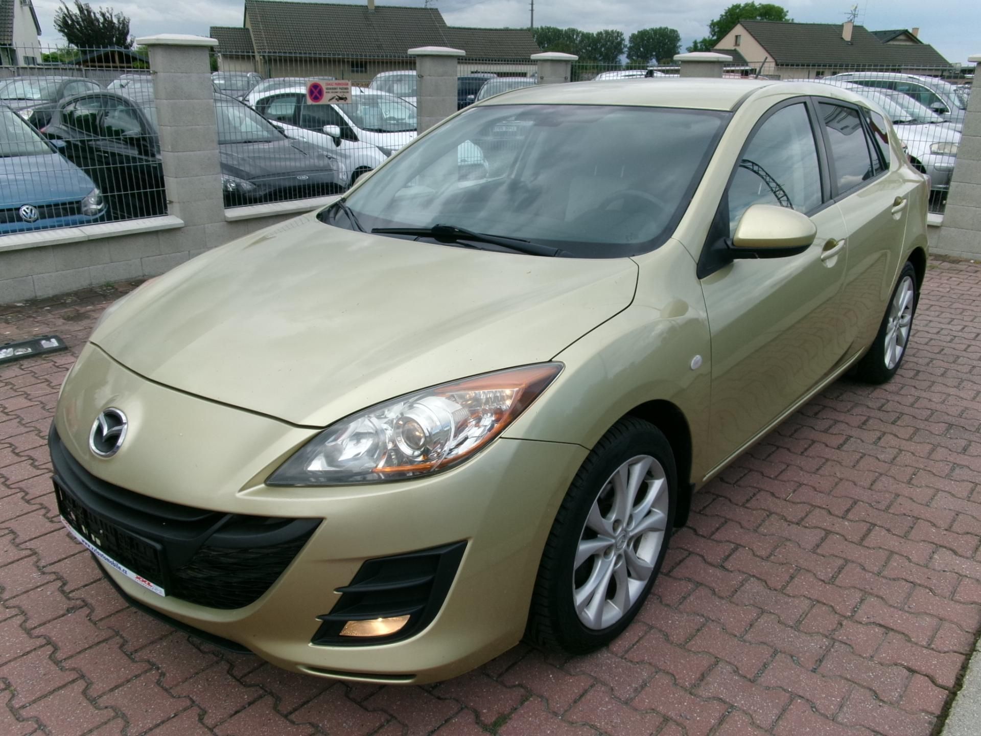 Mazda 3, 1,6i AC NAVI TEMP VÝHŘEV - fotka 2