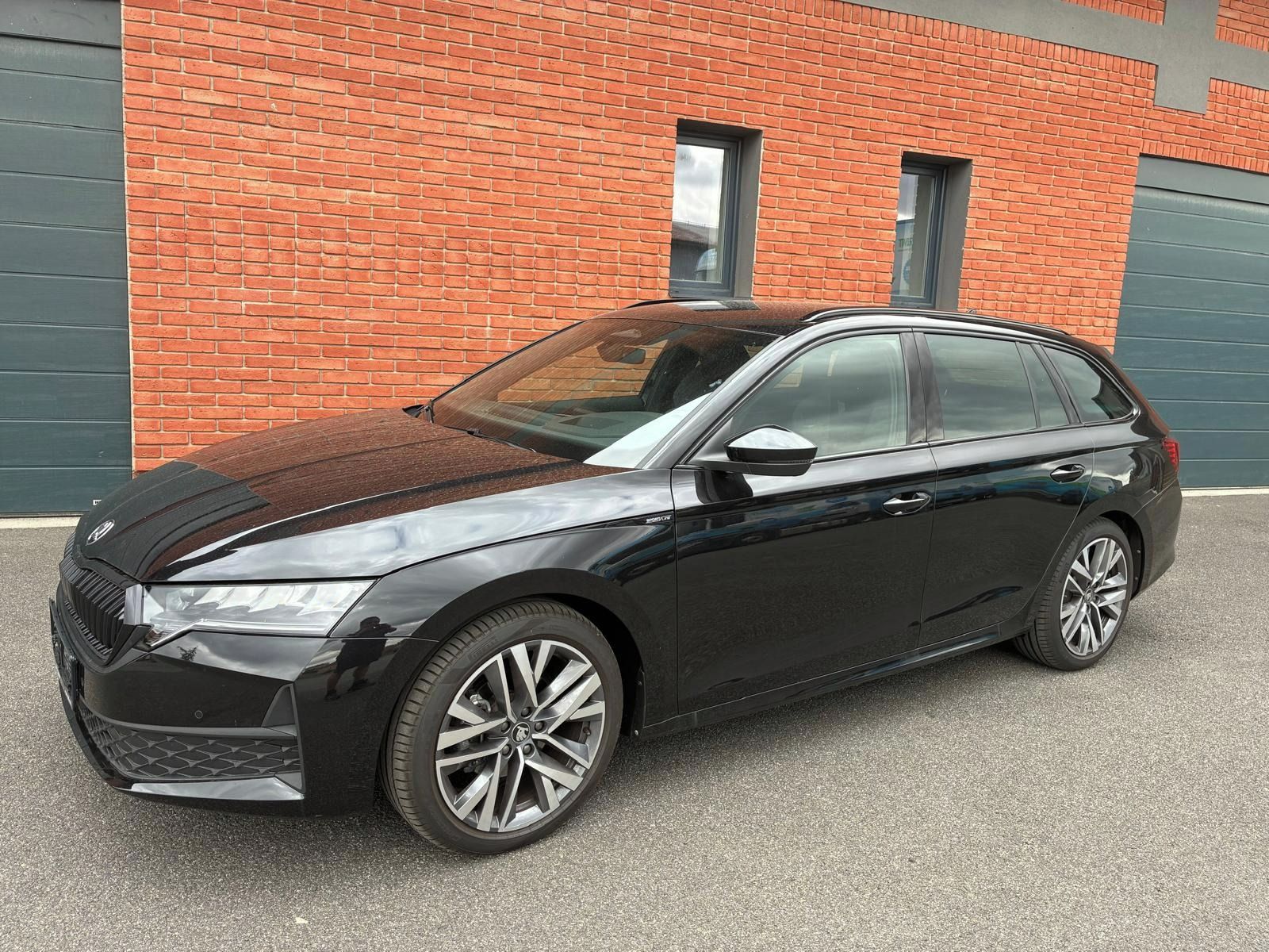 Škoda Octavia, 1.5TSi 110KW SPORTLINE DSG - fotka 3