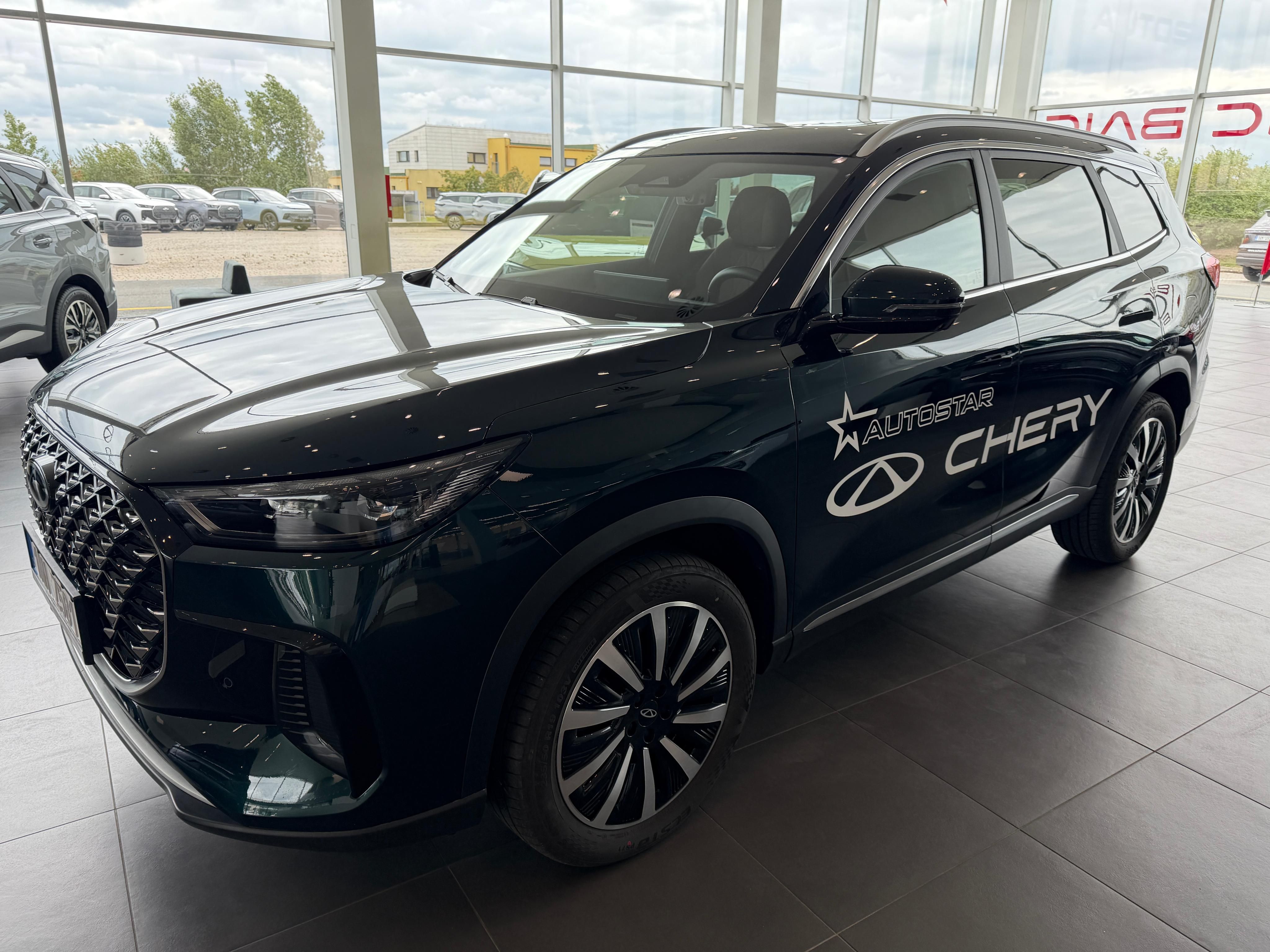 Chery Tiggo 8 PHEV, 279k UNIQUE FWD AUTOMAT - fotka 3
