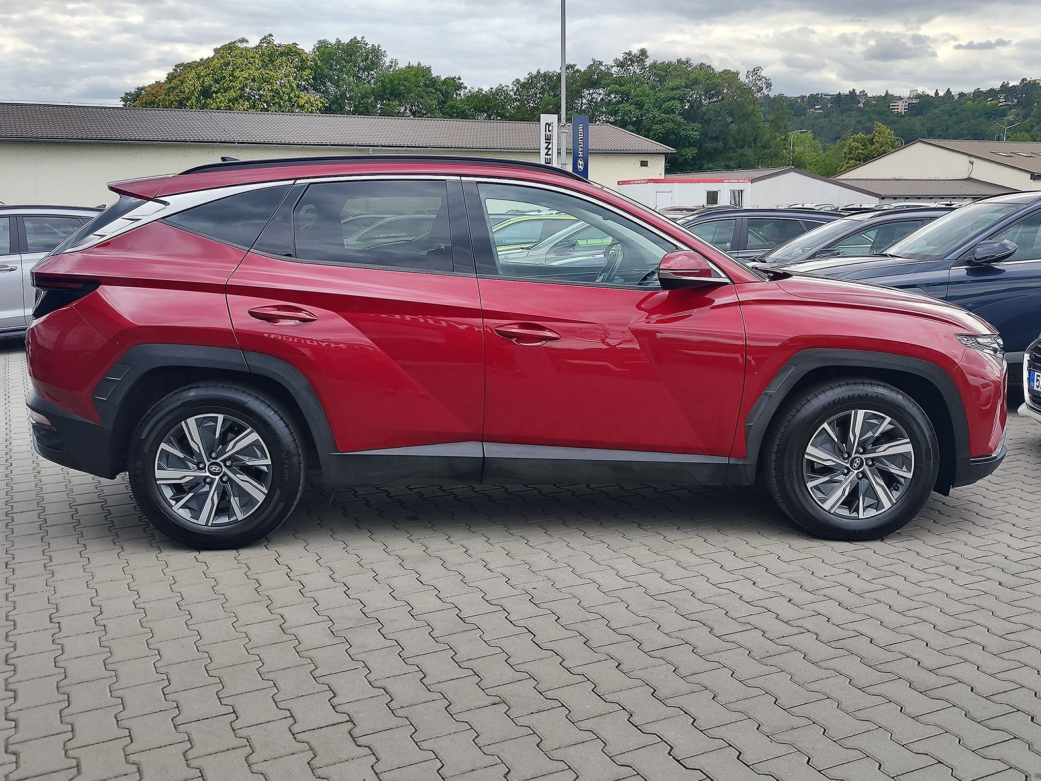 Hyundai Tucson, 1.6 T-GDI/110kW Smart Navi 4x4 - fotka 4