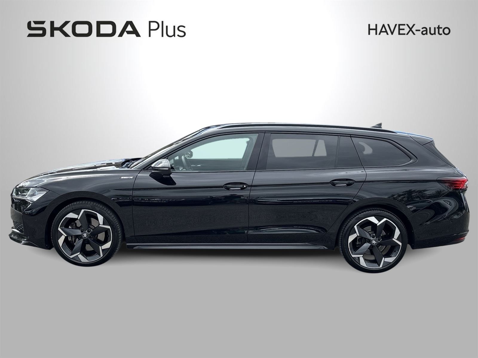 Škoda Superb, Combi 2.0 TSI DSG Sportline - fotka 3