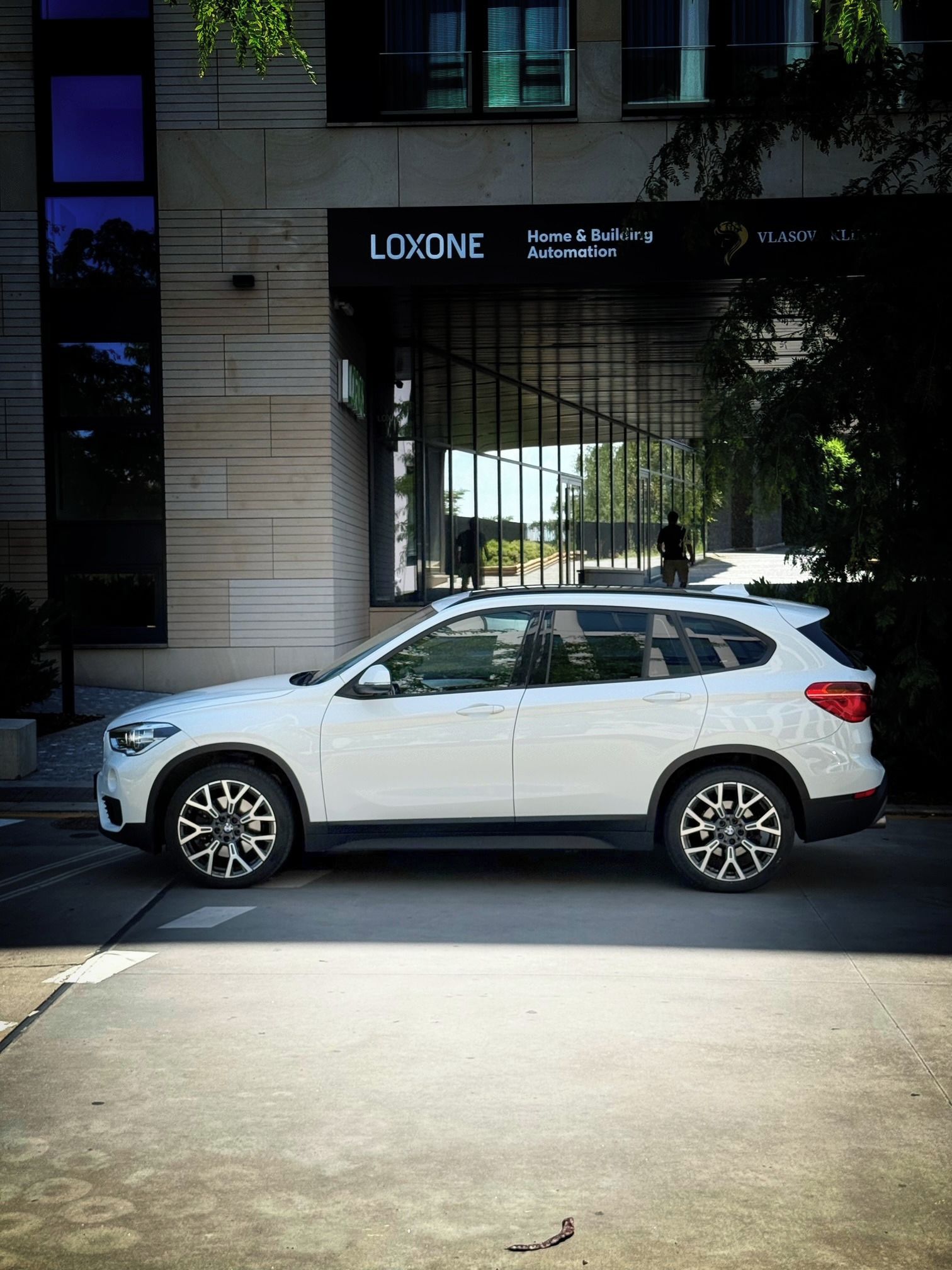 BMW X1, xDrive25i, 231PS, Pano, LED - fotka 2
