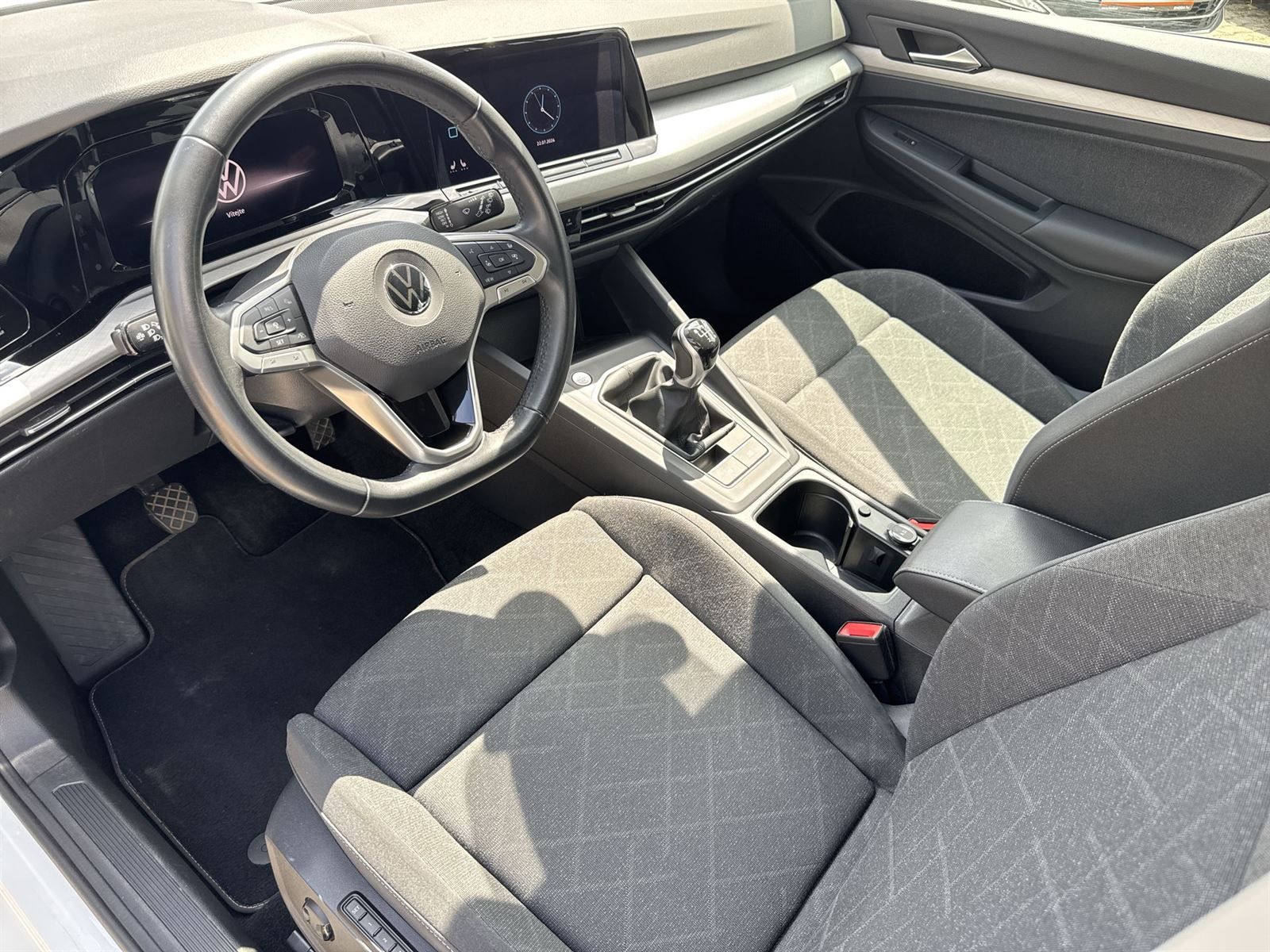 Volkswagen Golf, 2.0 TDI Variant Life - fotka 6