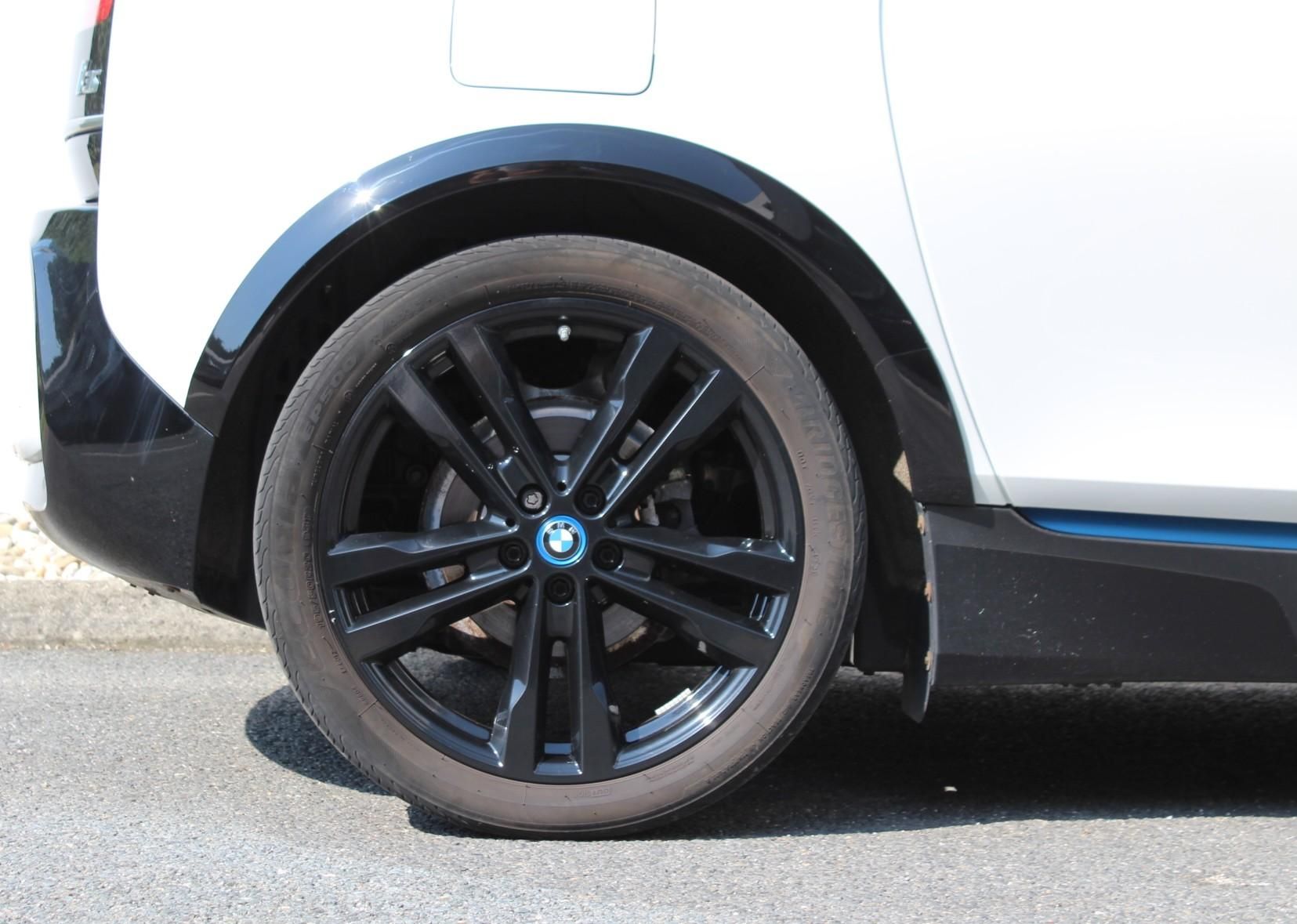 BMW i3, 120Ah - fotka 6