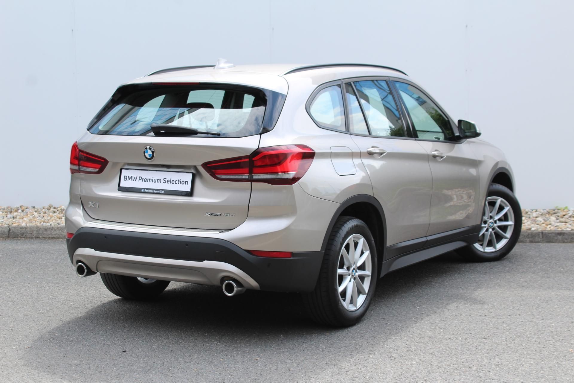 BMW X1, xDrive18d - fotka 2
