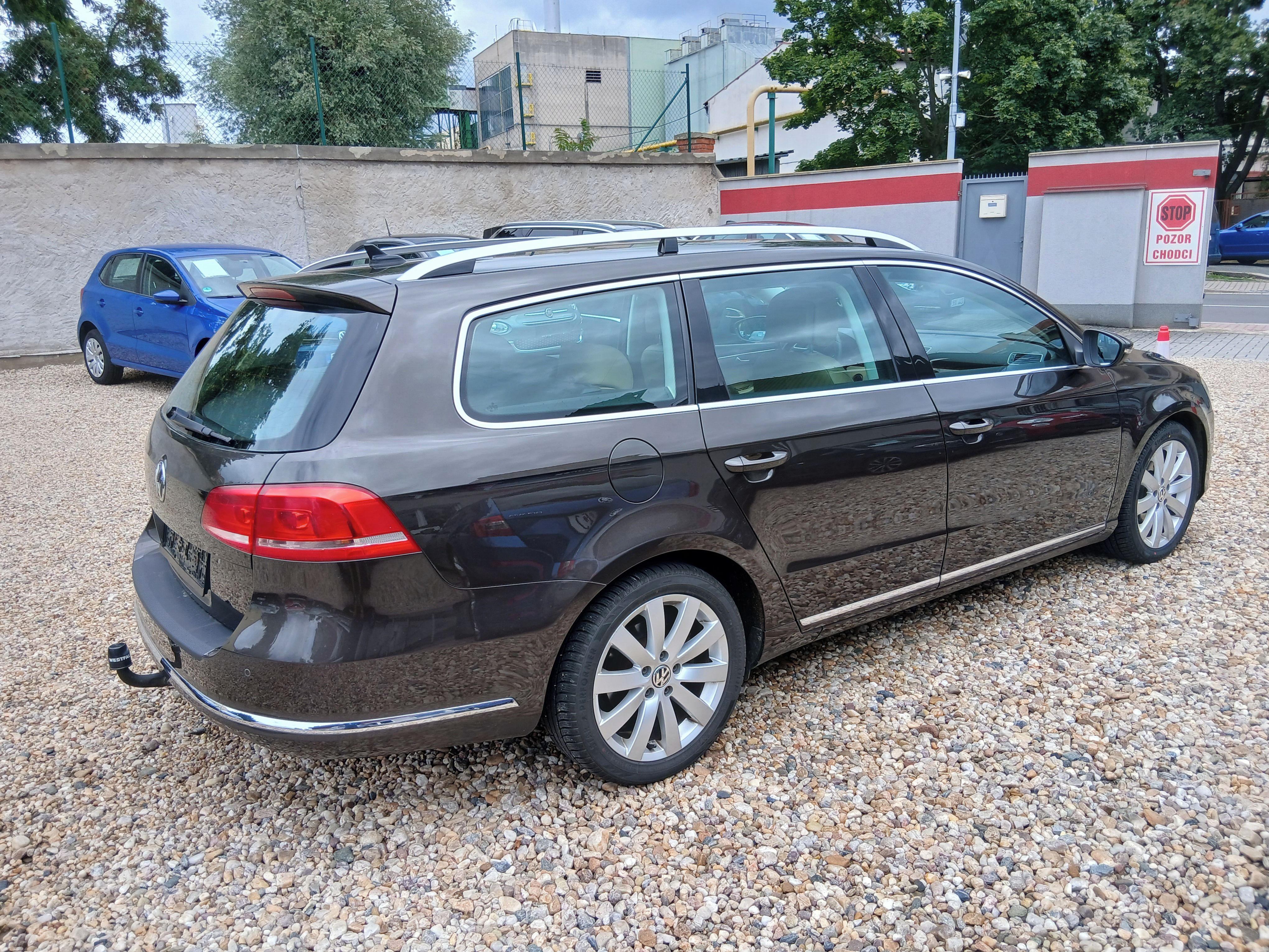 Volkswagen Passat Variant, 2.0TDi 103KW HighLine Tažné - fotka 5