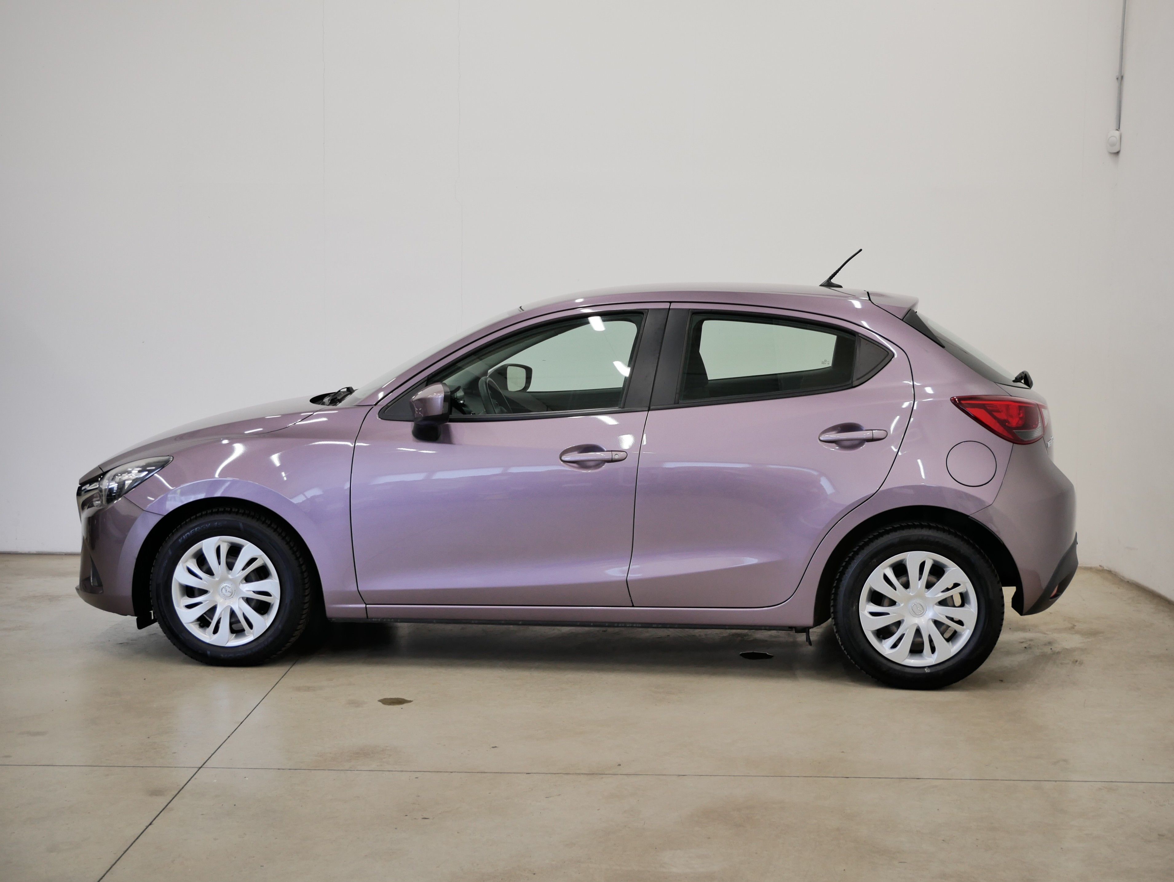 Mazda 2, 1.5 Skyactiv-G 55 kW Prime - fotka 3