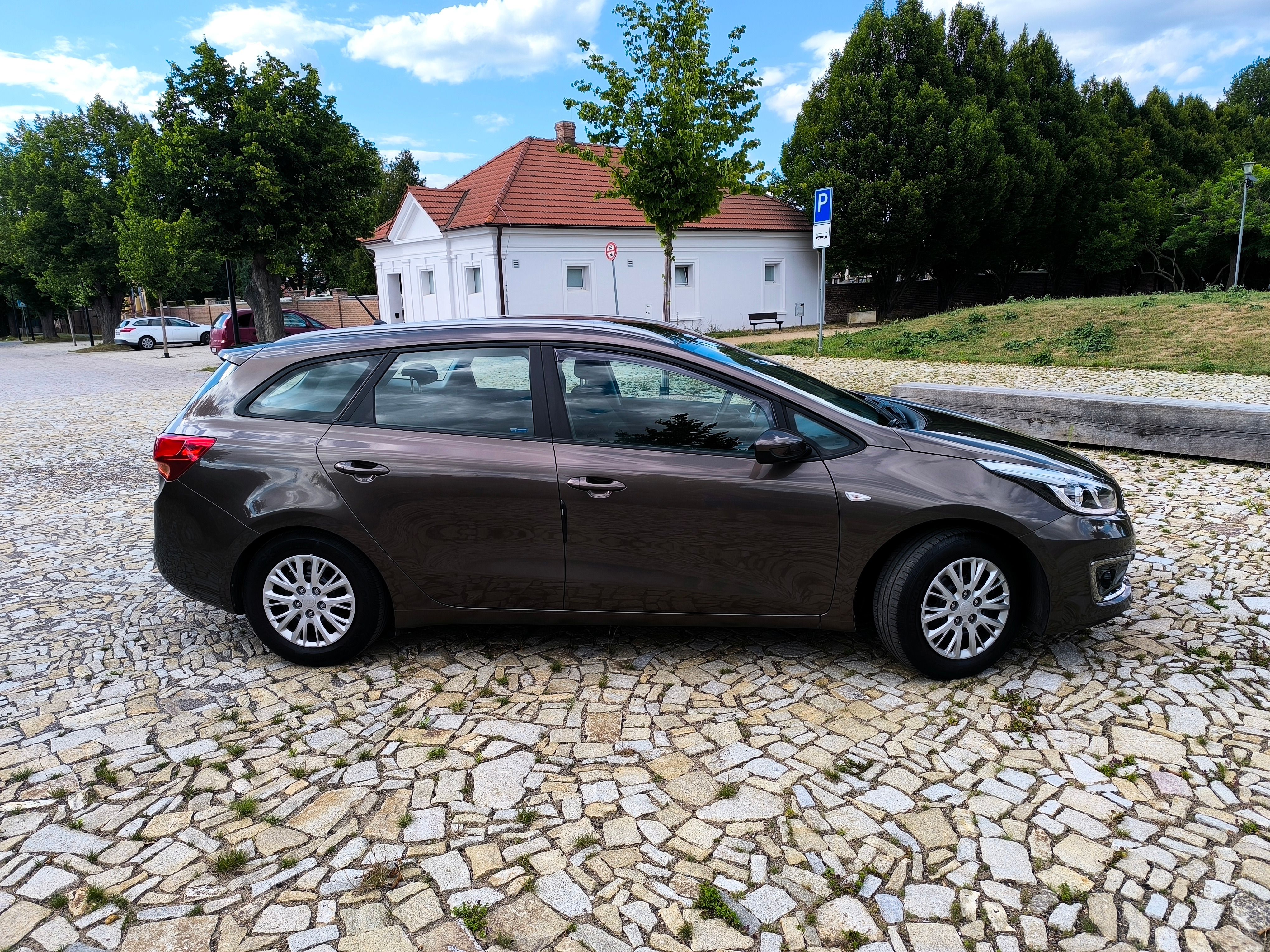 Kia Cee´d, Kia ceed SW, udržov, prav.serv - fotka 3