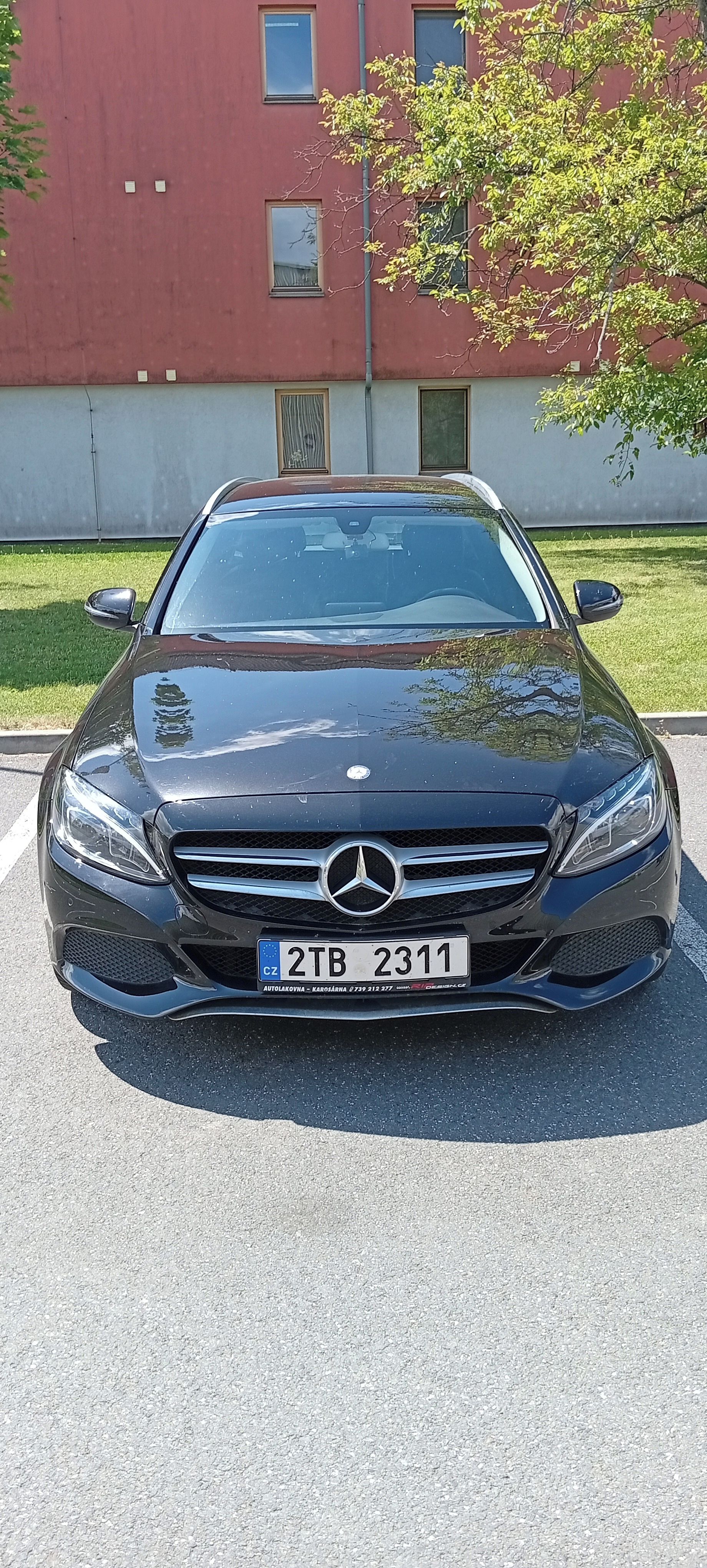 Mercedes-Benz Třídy C, Mercedes Benz C