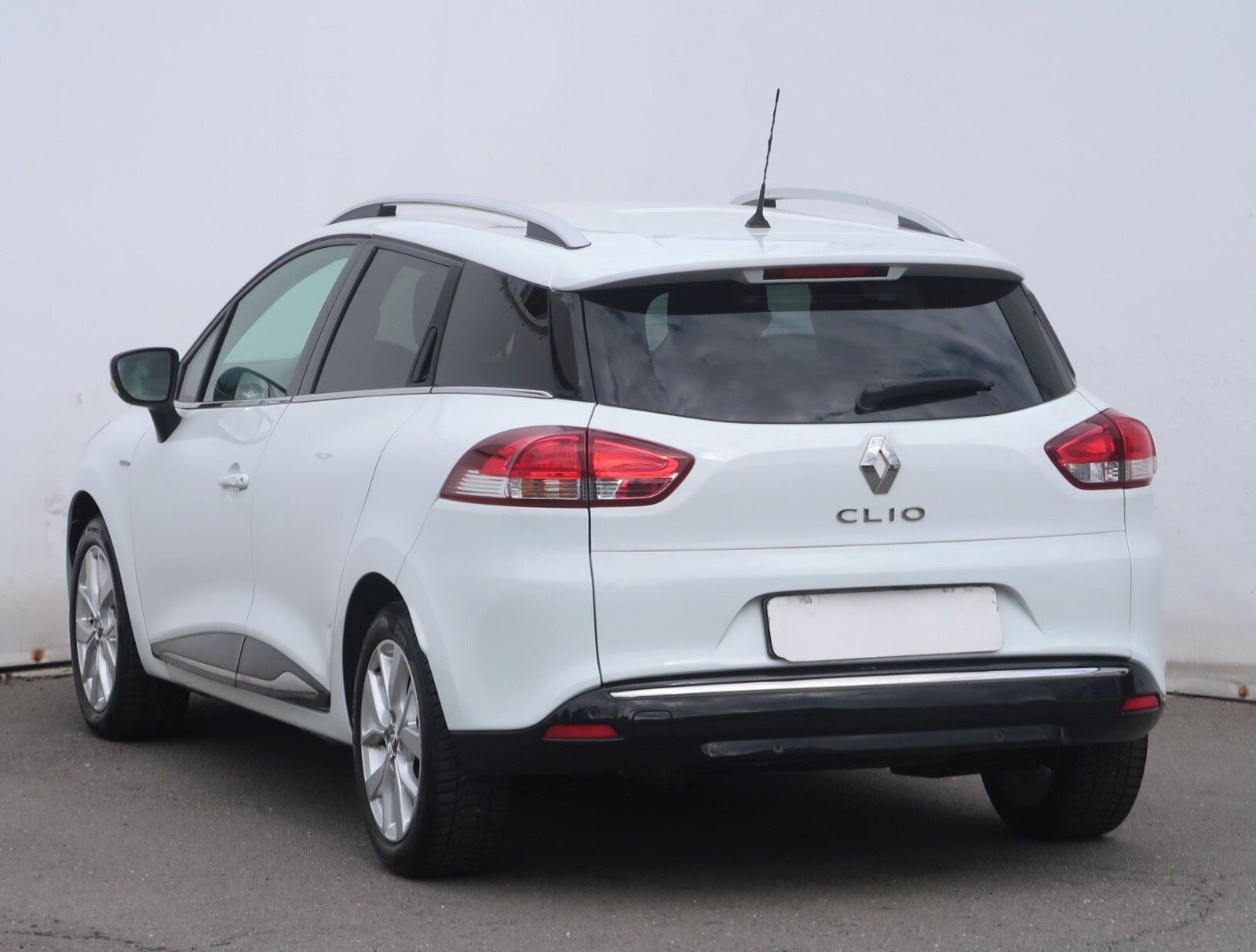 Renault Clio, 0.9 TCe, Limited, Navi, Klima - fotka 4