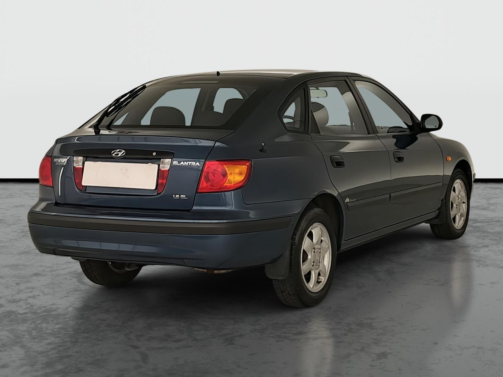 Hyundai Elantra, 1.6, Serv.kniha, po STK - fotka 4