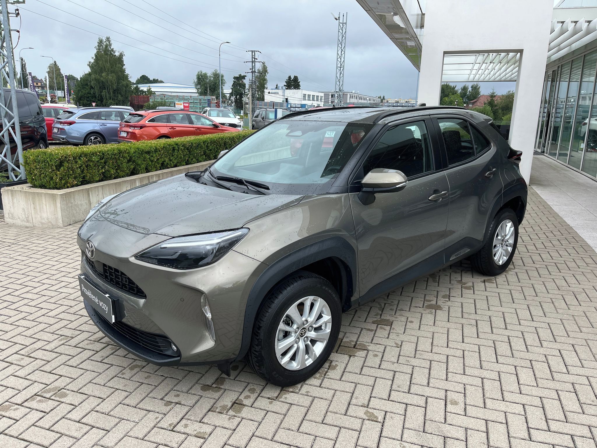 Toyota Yaris Cross, 1.5 Hybrid e-CVT Comfort - fotka 2
