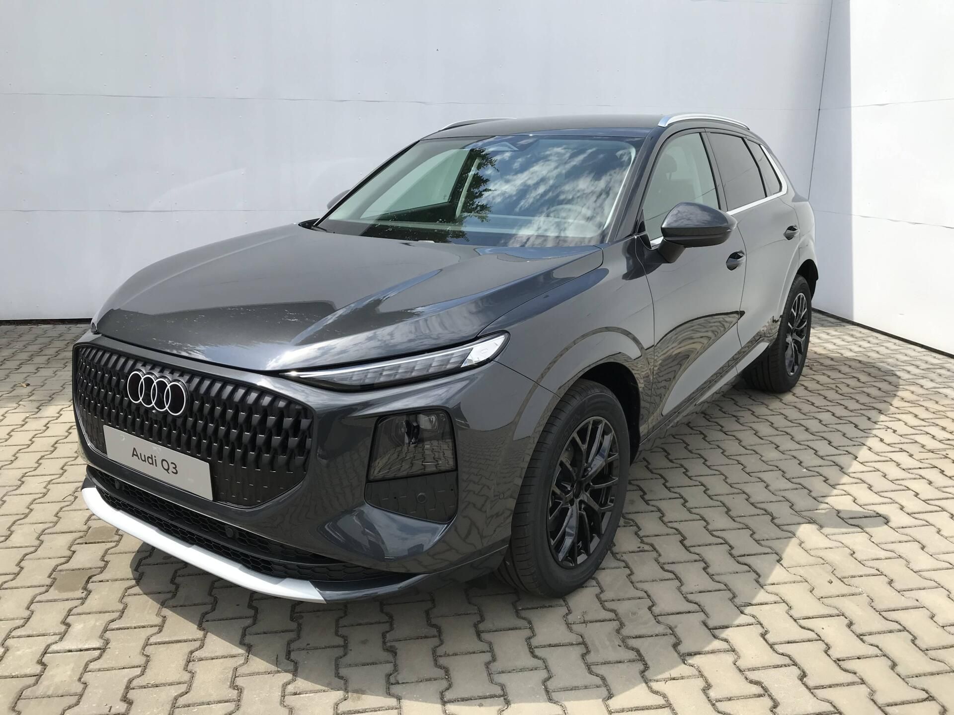 Audi Q3, 7STT  1,5 TFSI