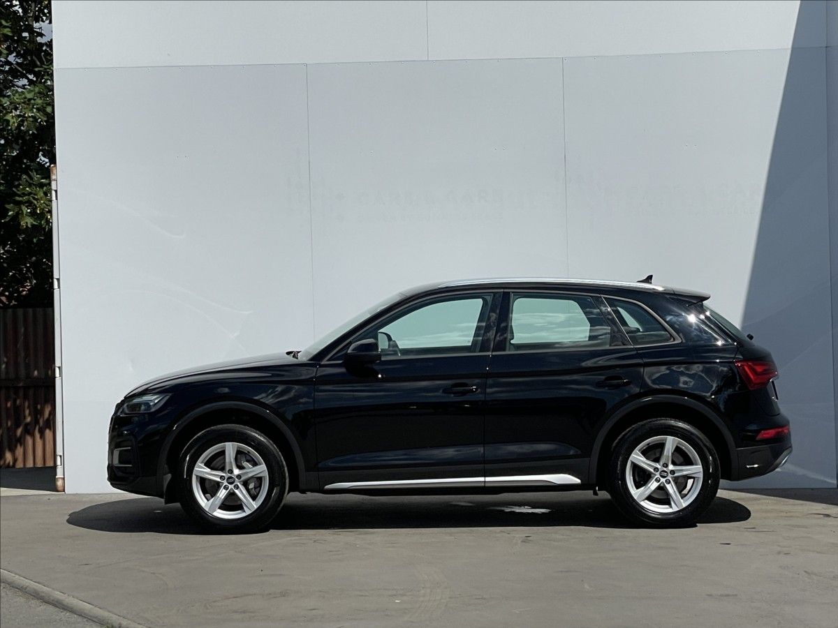 Audi Q5, 2,0 40TDI quattro A7 Advanced - fotka 2