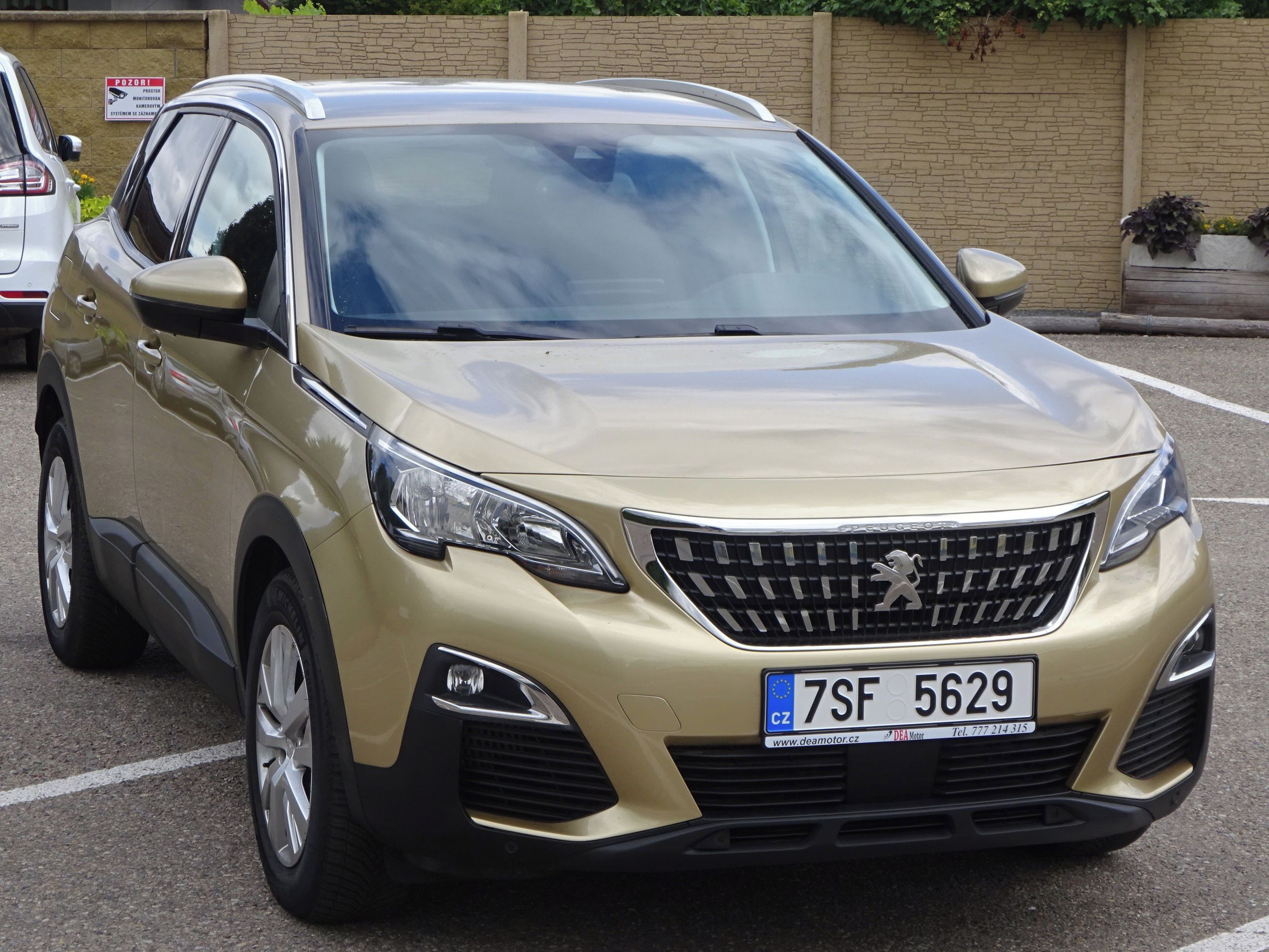 Peugeot 3008, 1.2 PureTech (96 kw) serviska
