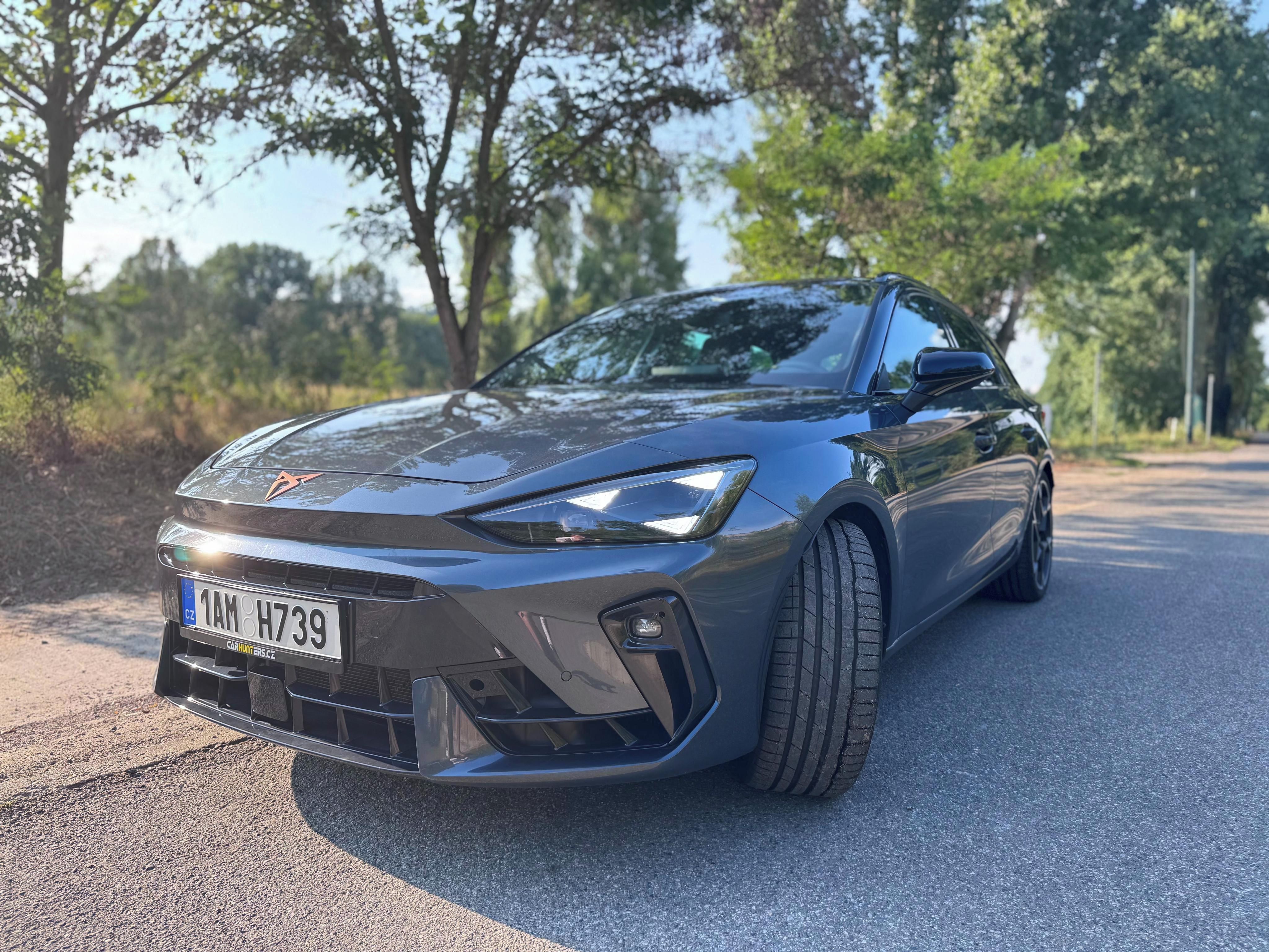 Cupra Leon, Sportstourer VZ předváděcí vůz