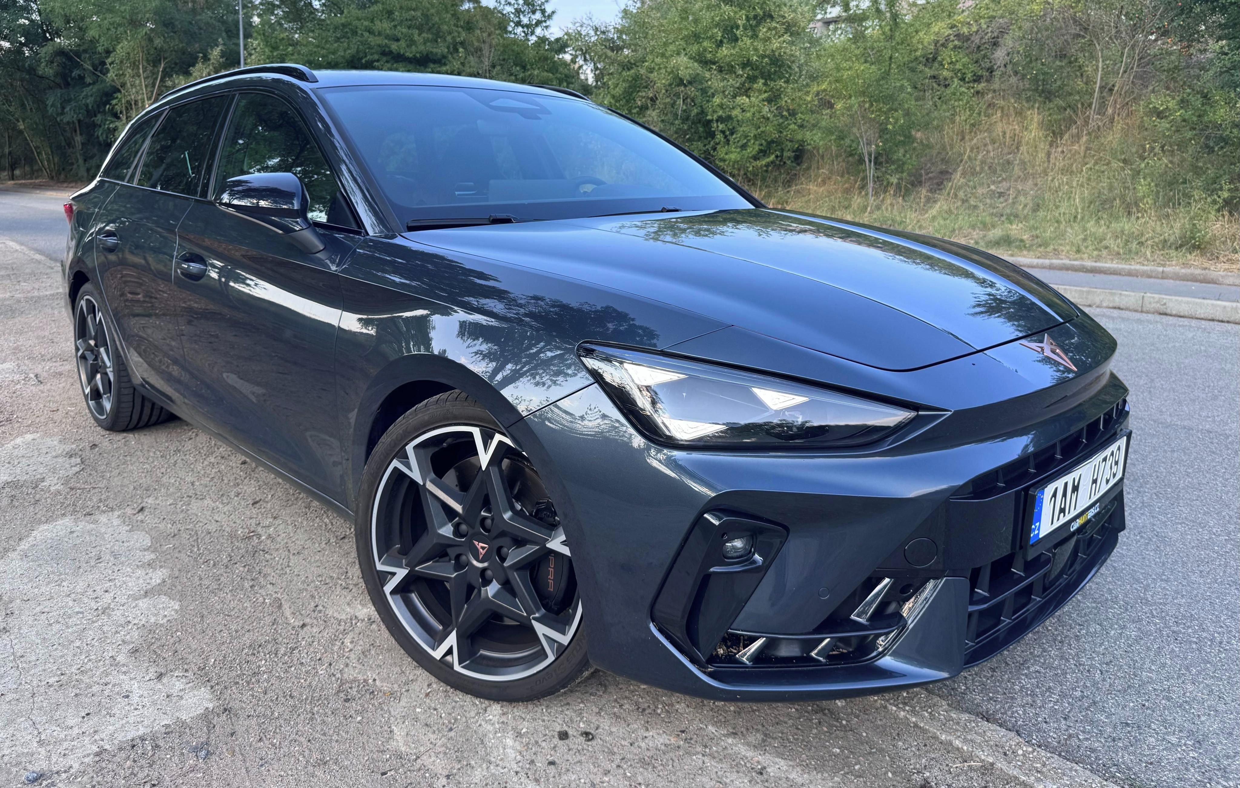 Cupra Leon, Sportstourer VZ předváděcí vůz - fotka 2