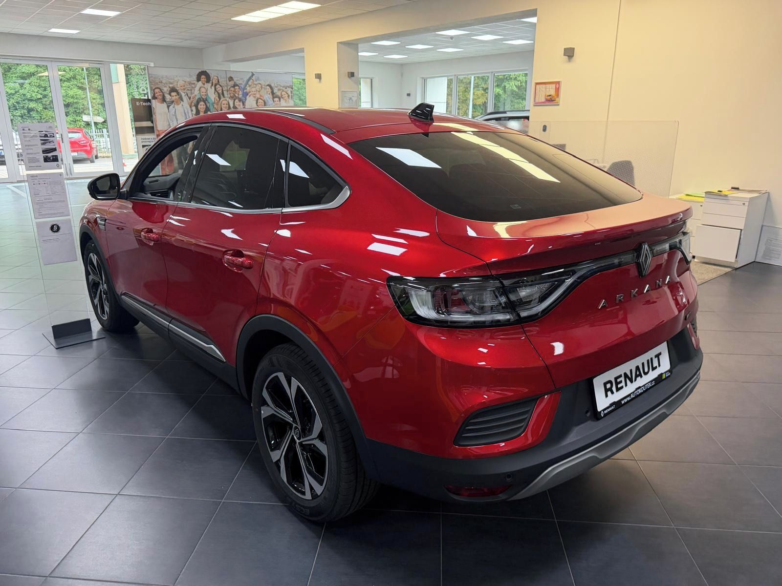 Renault Arkana, Techno full hybrid E-Tech 145 - fotka 3