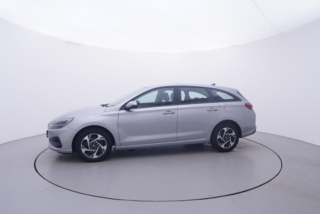 Hyundai i30, comfort 1.0 GDI 74 kW - fotka 2