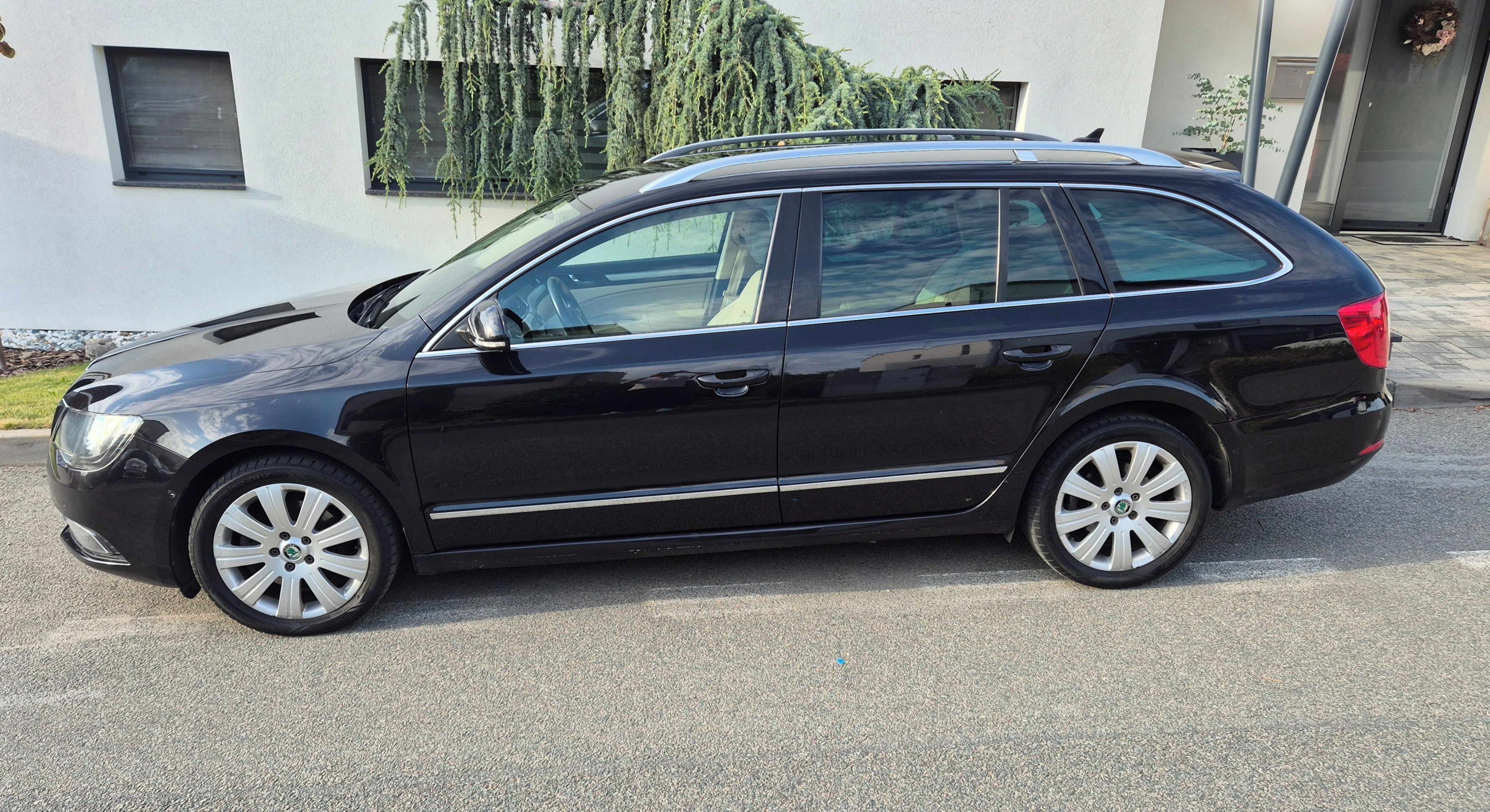 Škoda Superb, 2.0 TDI, DSG, 4x4, tažné