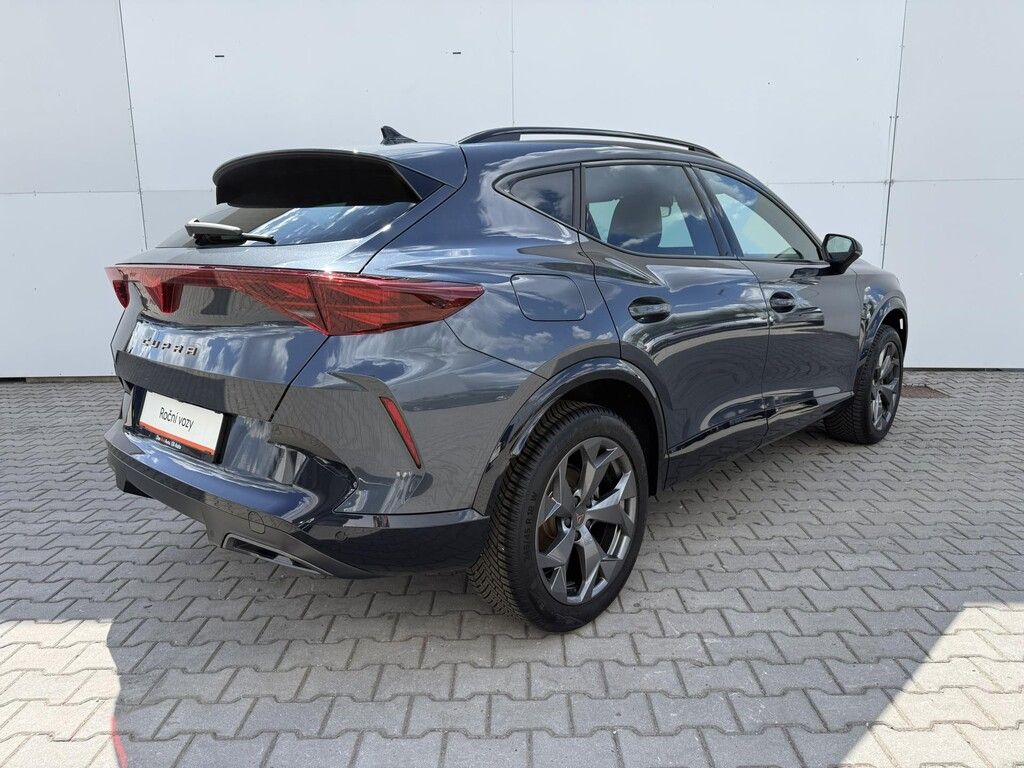 Cupra Formentor, DSG 1,5 TSi 110 kW - fotka 2