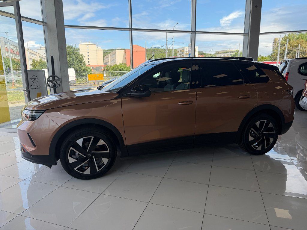 Opel Grandland, GS Hybrid 1,2T 145k AT6 - fotka 5