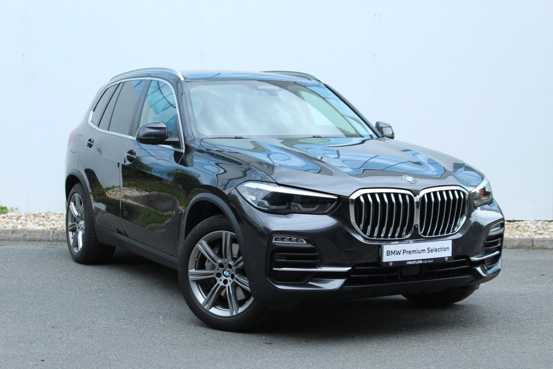 BMW X5, xDrive45e, 290kW - fotka 6