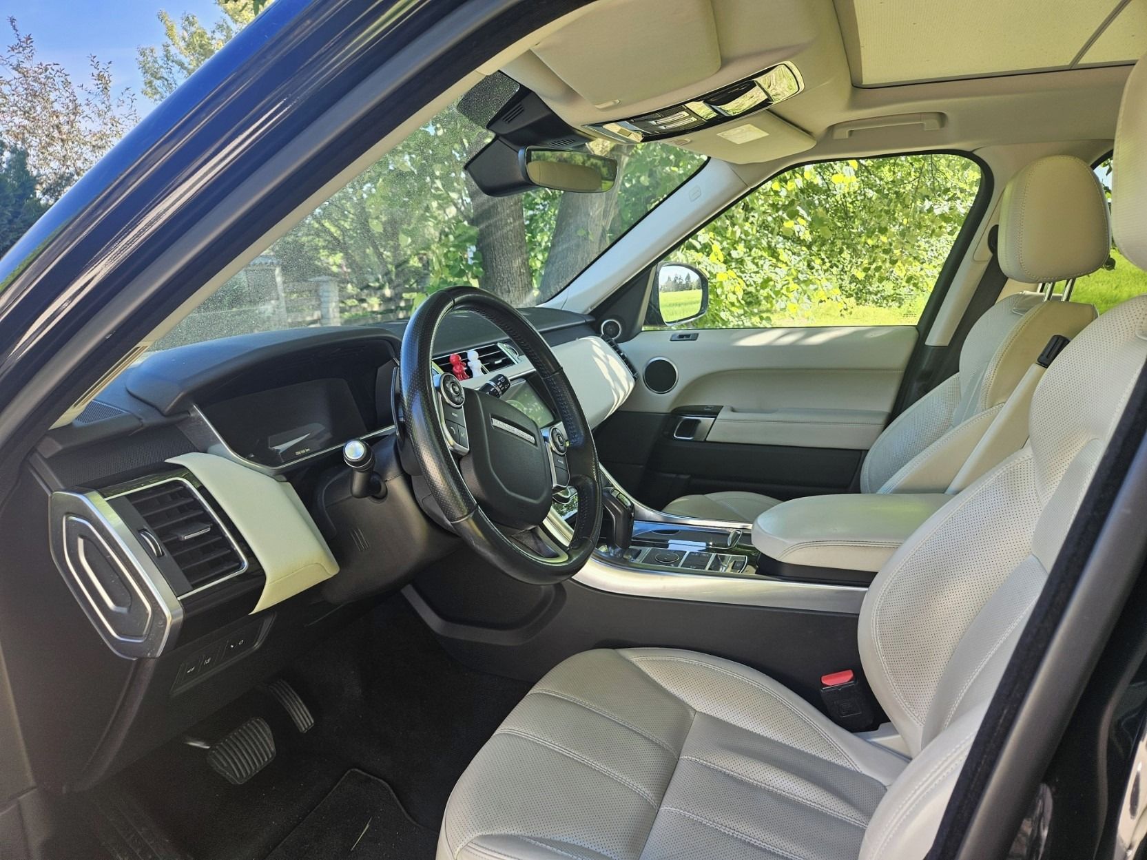 Land Rover Range Rover Sport, 2.0 SD4 - fotka 5