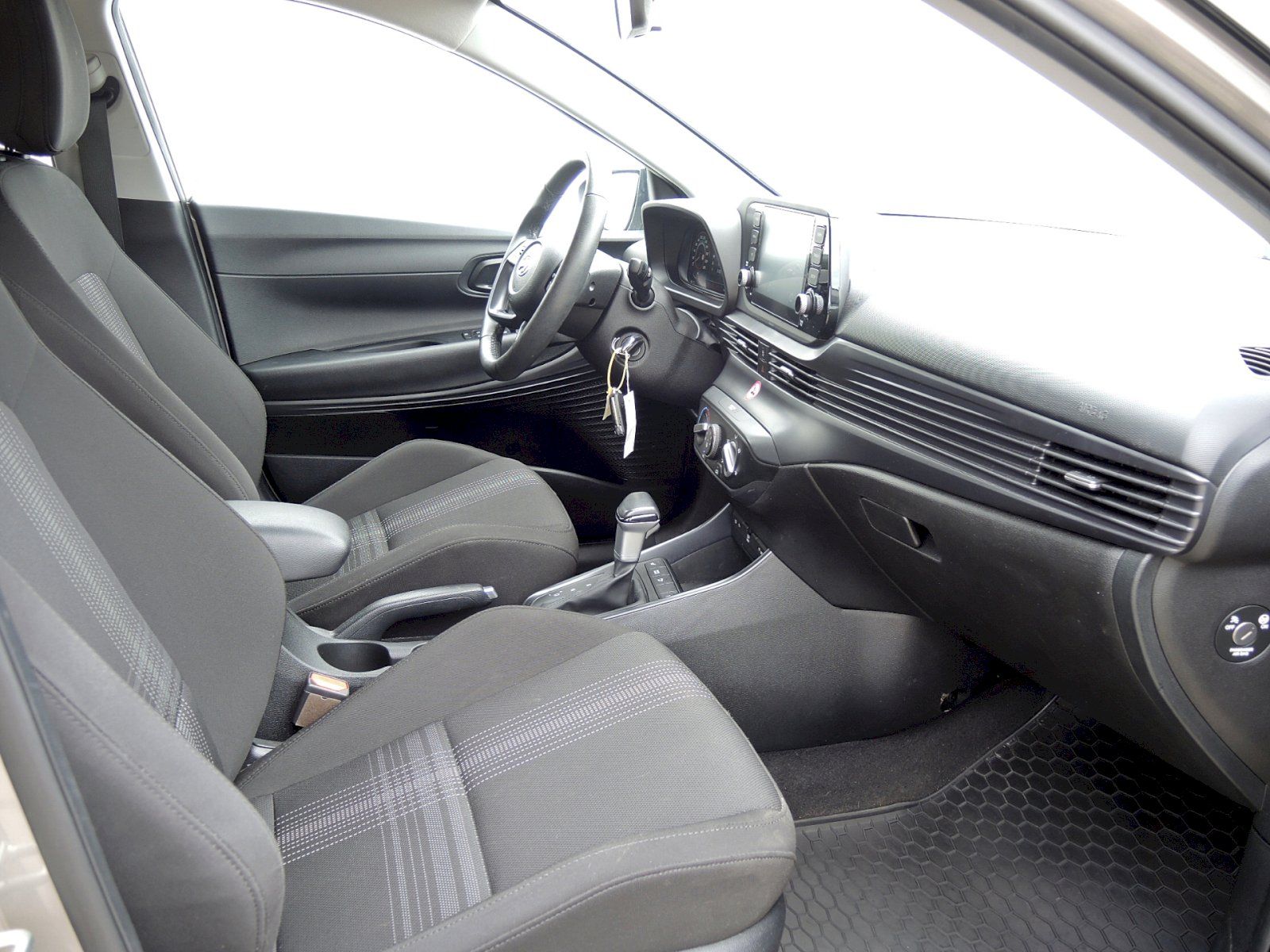 Hyundai Bayon, Smart Climate 1,0 T-GDI DCT7 7 - fotka 6