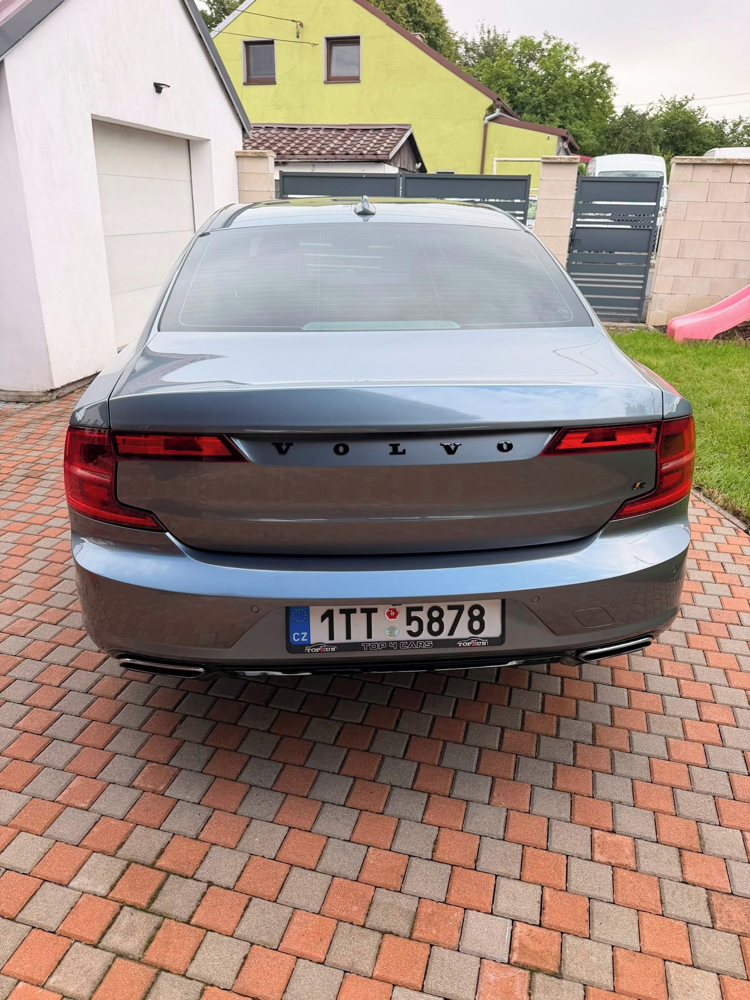 Volvo S90, Volvo S90 T5 R-Design, 2017 - fotka 5