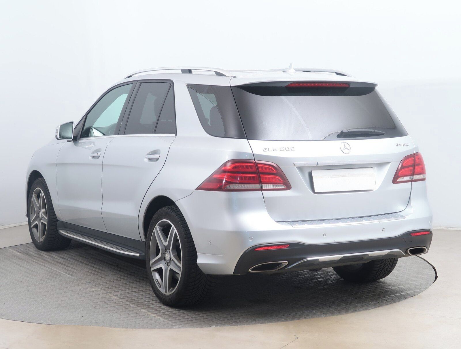 Mercedes-Benz GLE, 500, 4X4, Automat, Kůže - fotka 4