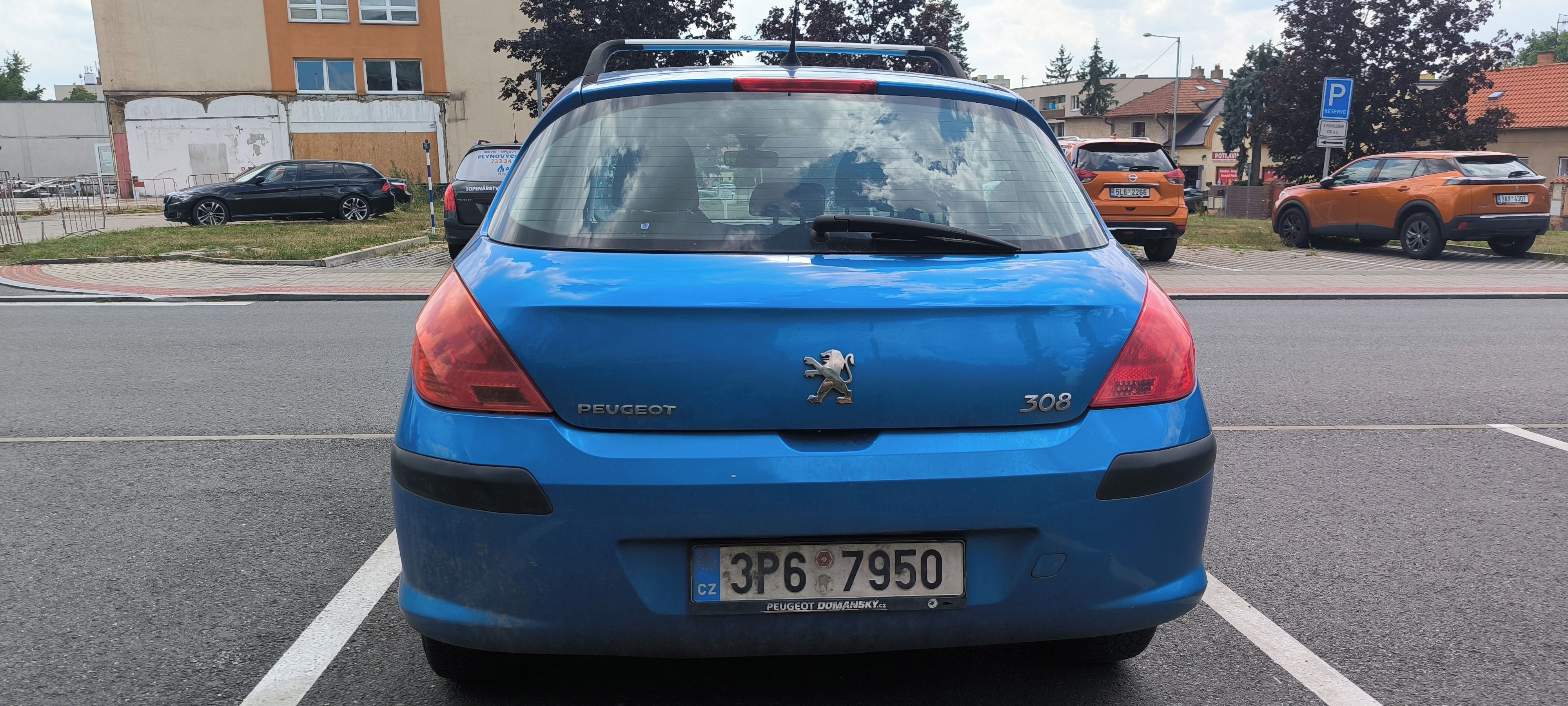 Peugeot 308, AC 1.4i, Koupeno v ČR STK 8/27 - fotka 4