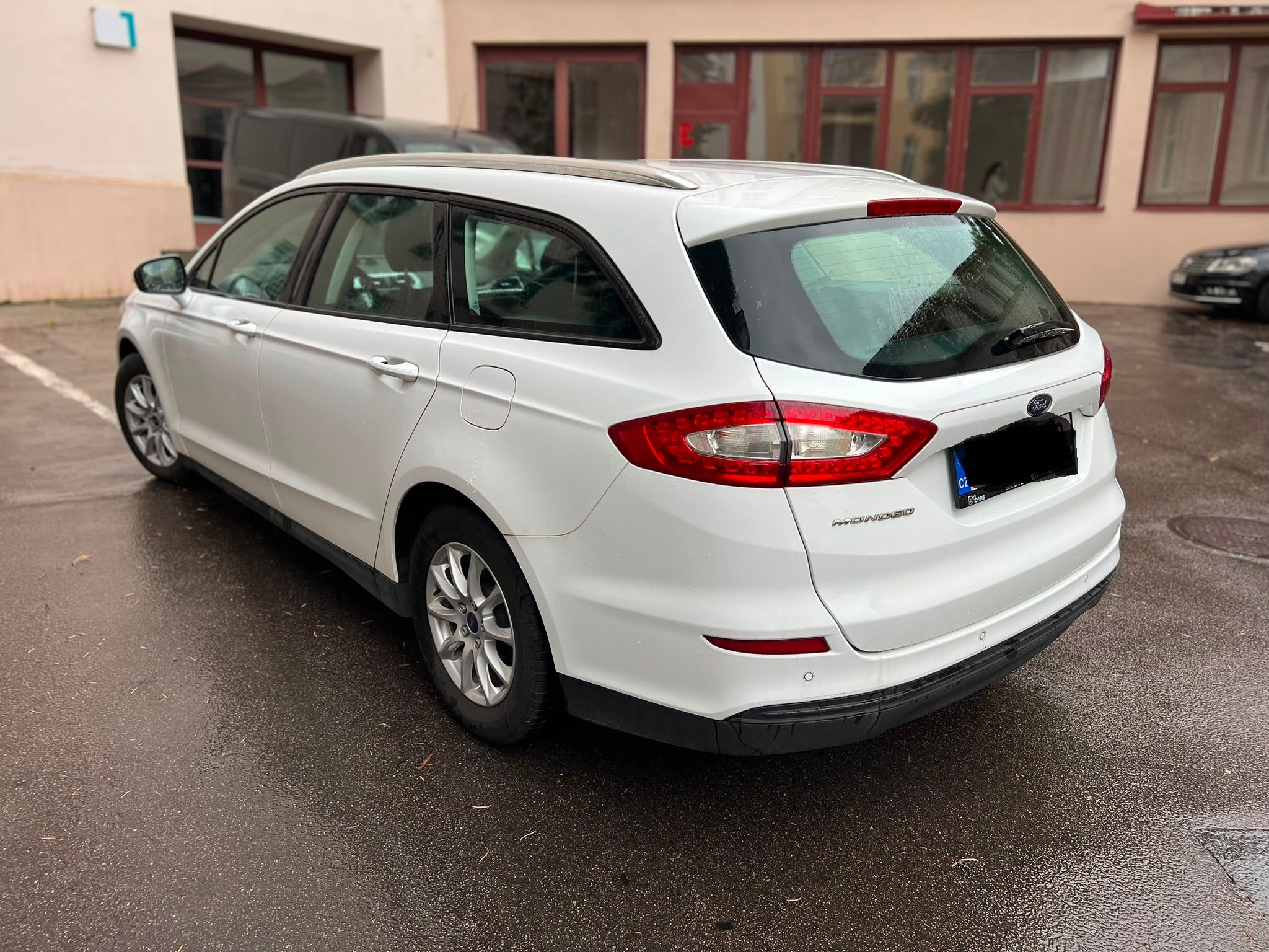 Ford Mondeo, 2.0 TDCi - Business R - fotka 6