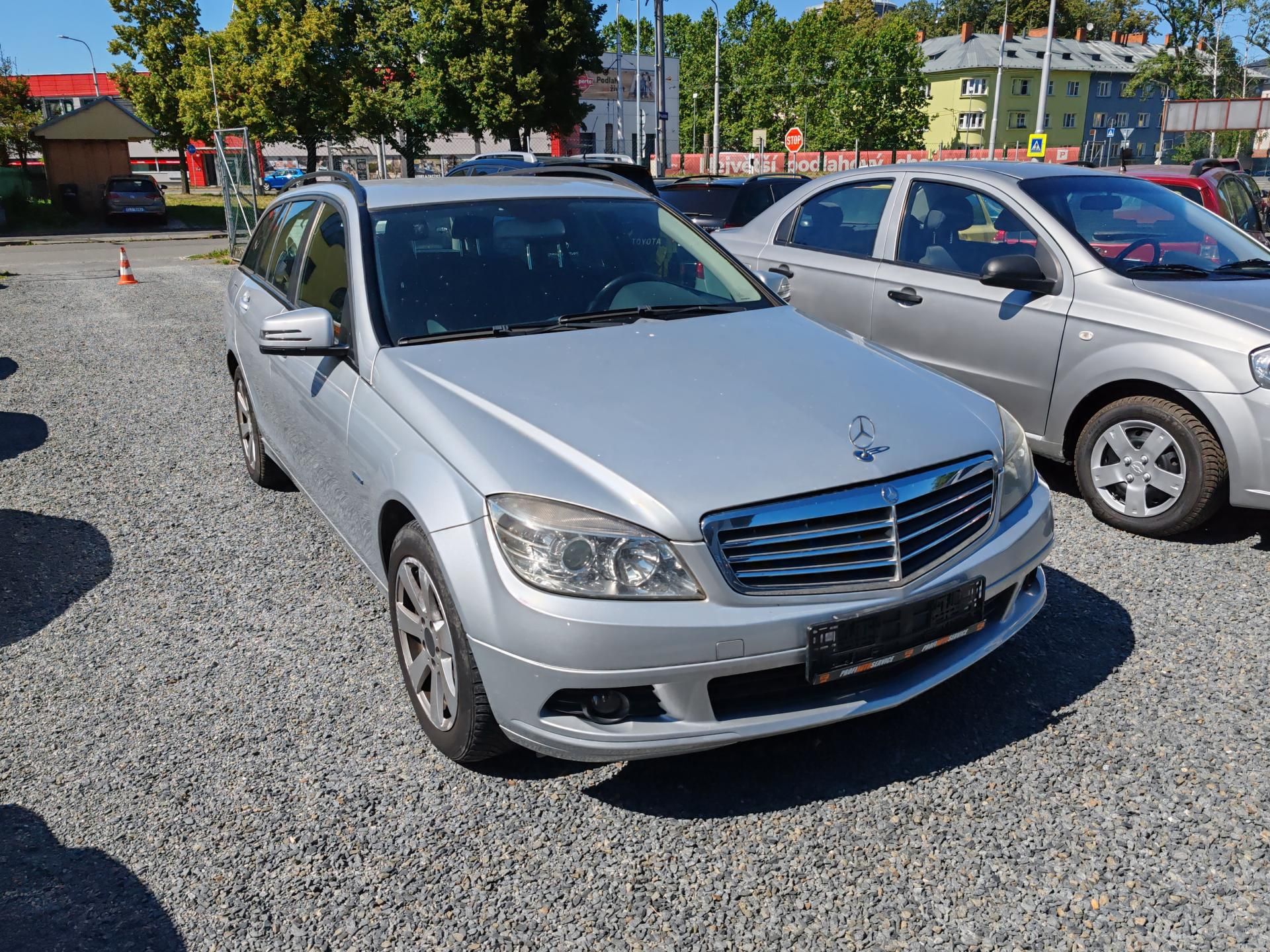 Mercedes-Benz Třídy C, 220CDI