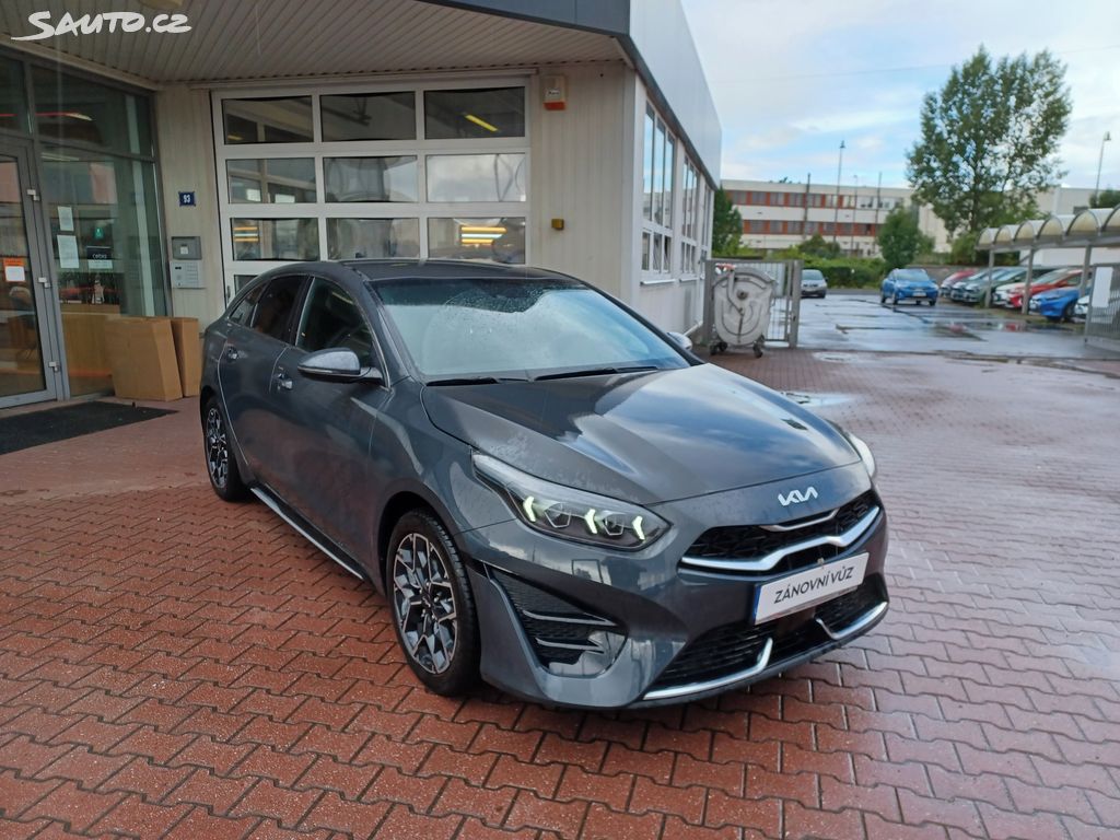 Kia ProCeed, 1.5 T-GDi 118 kW GT LINE PLUS